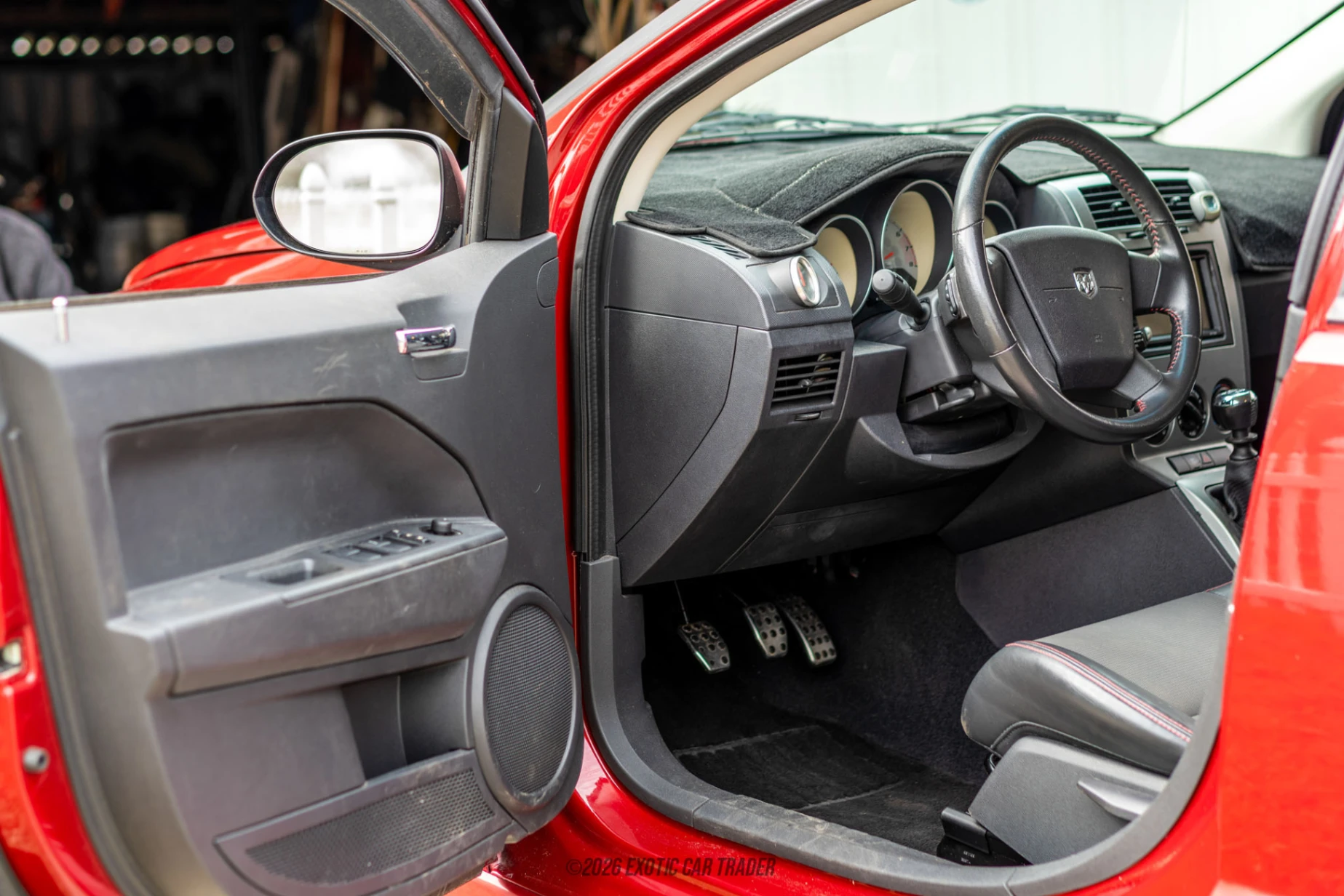 Dodge Caliber Dodge Caliber - Interior