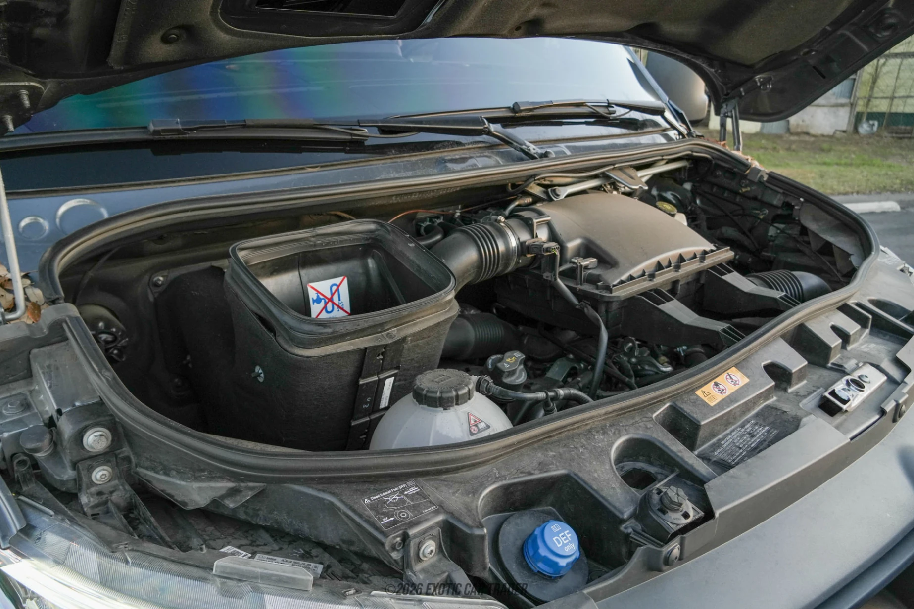 2022 Mercedes-Benz Sprinter 2500 - Engine Photo