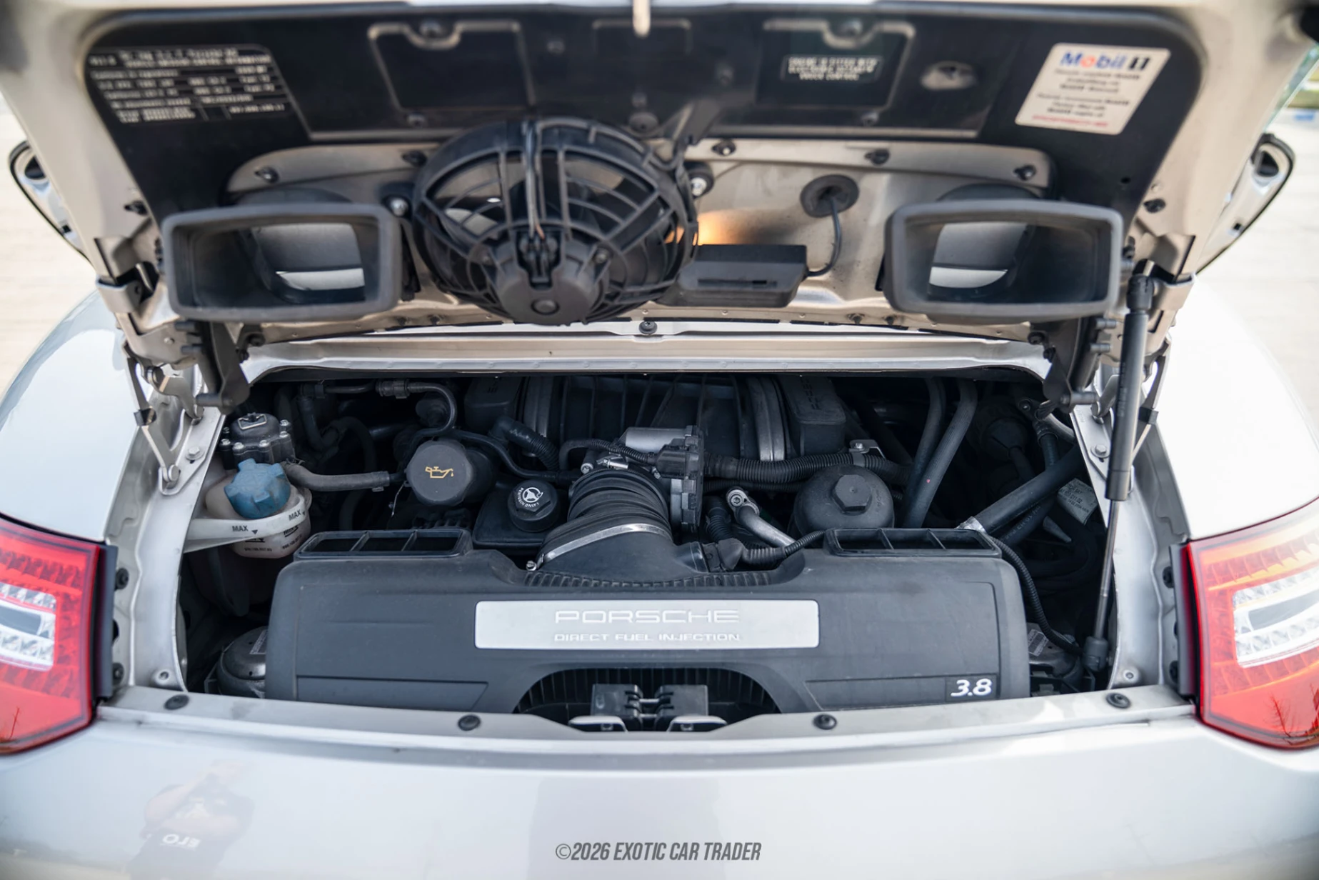2009 Porsche 911 - Engine Photo