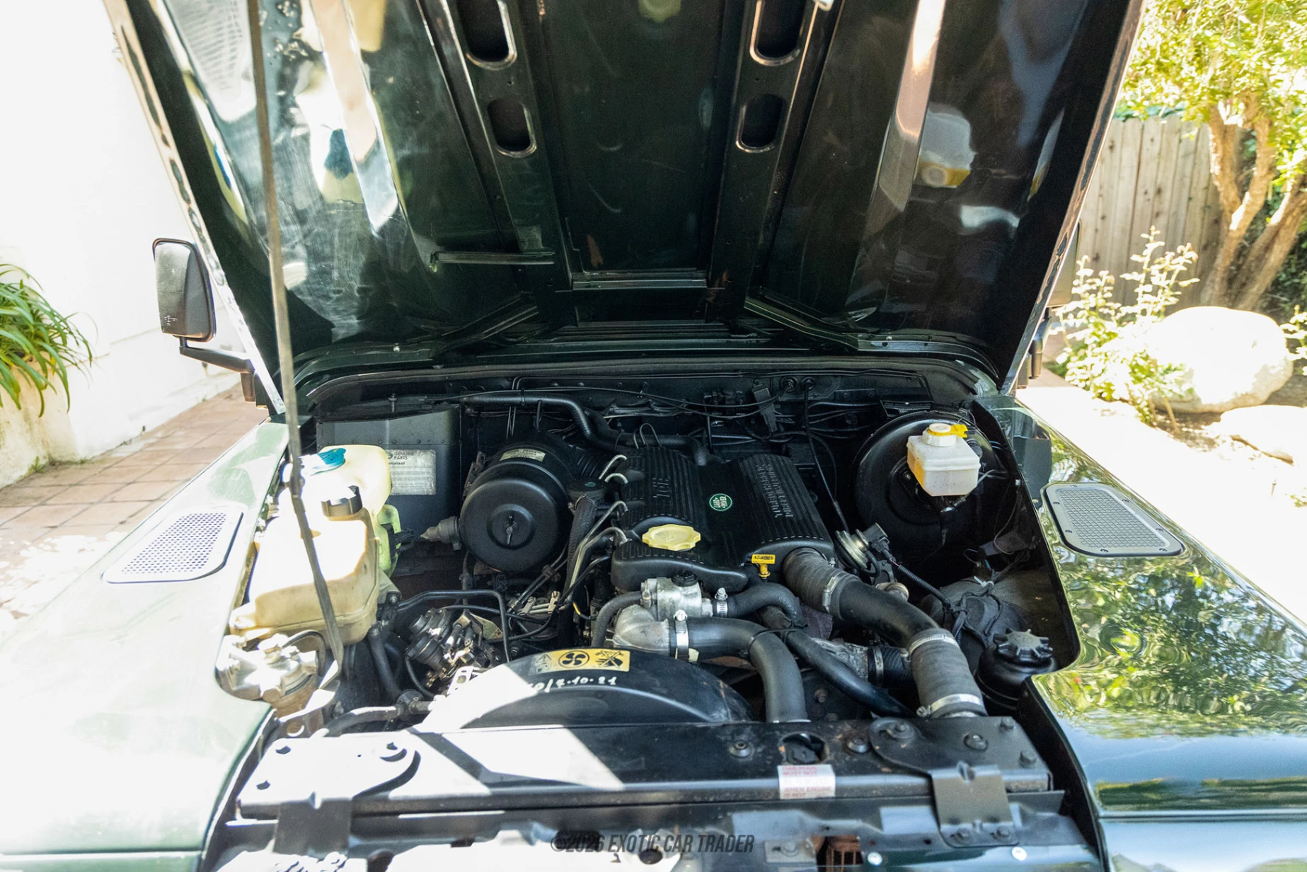 1999 Land Rover Defender 90 - Engine Photo