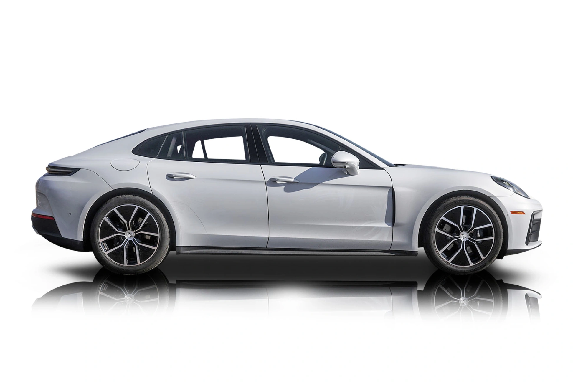 2024 Porsche Panamera - Passenger side