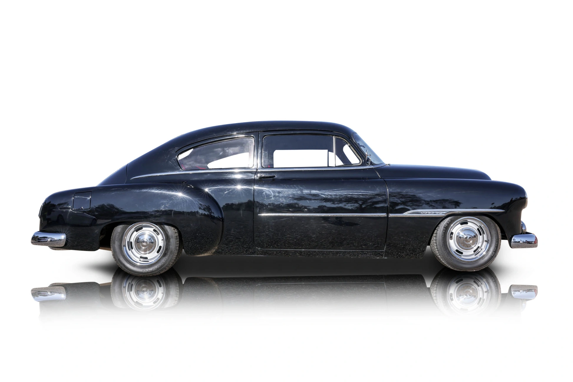 An incredible side shot photo of a Chevrolet Fleetline that you should buy.
