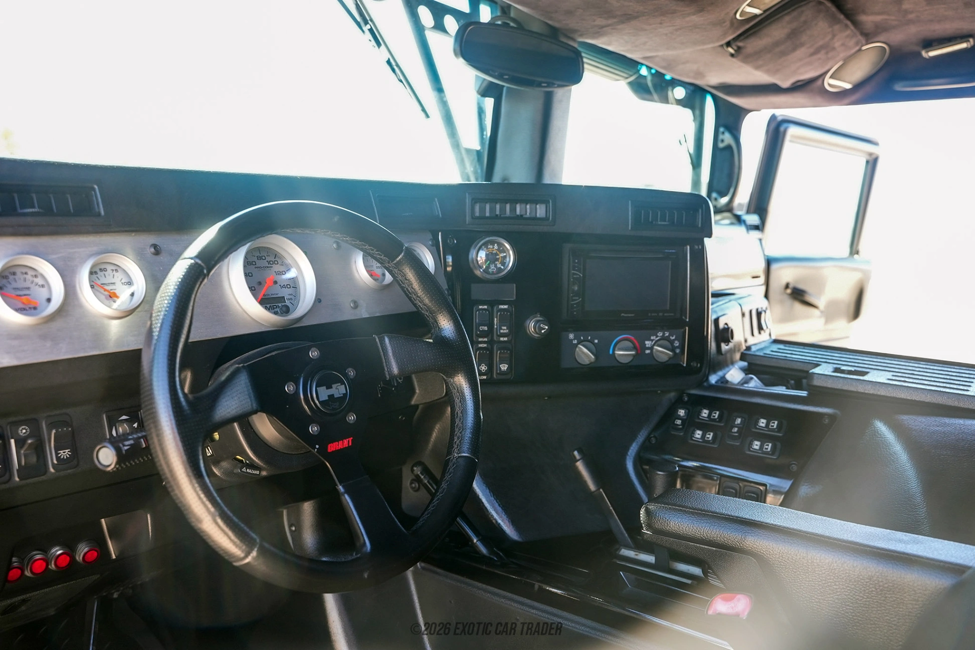 Hummer H1 Hummer H1 - Interior