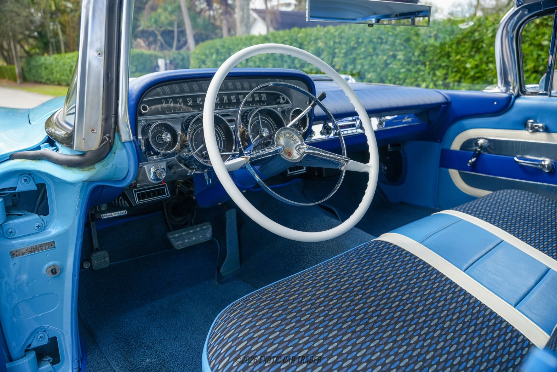 Buick Invicta Buick Invicta - Interior