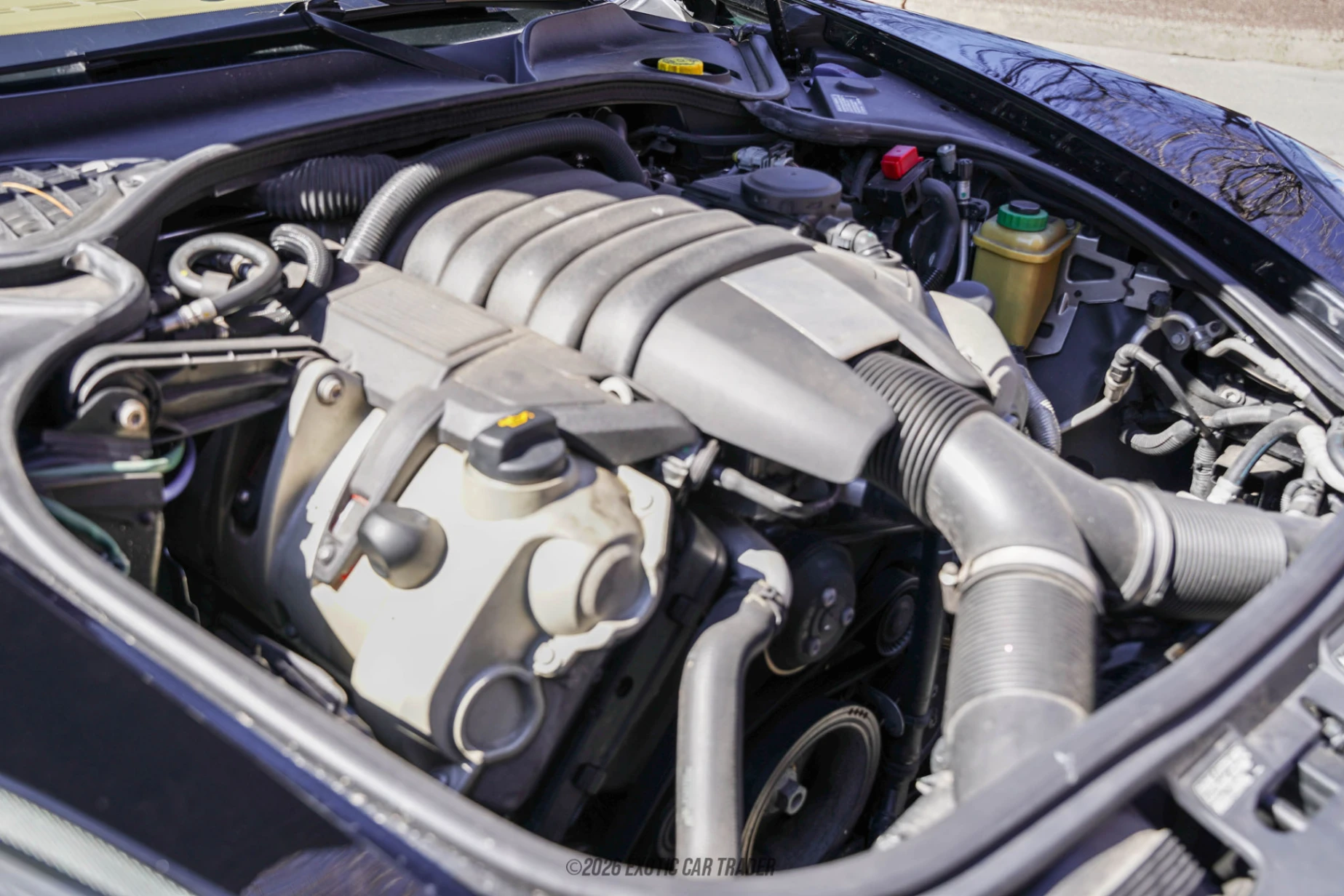 2012 Porsche Panamera - Engine Photo
