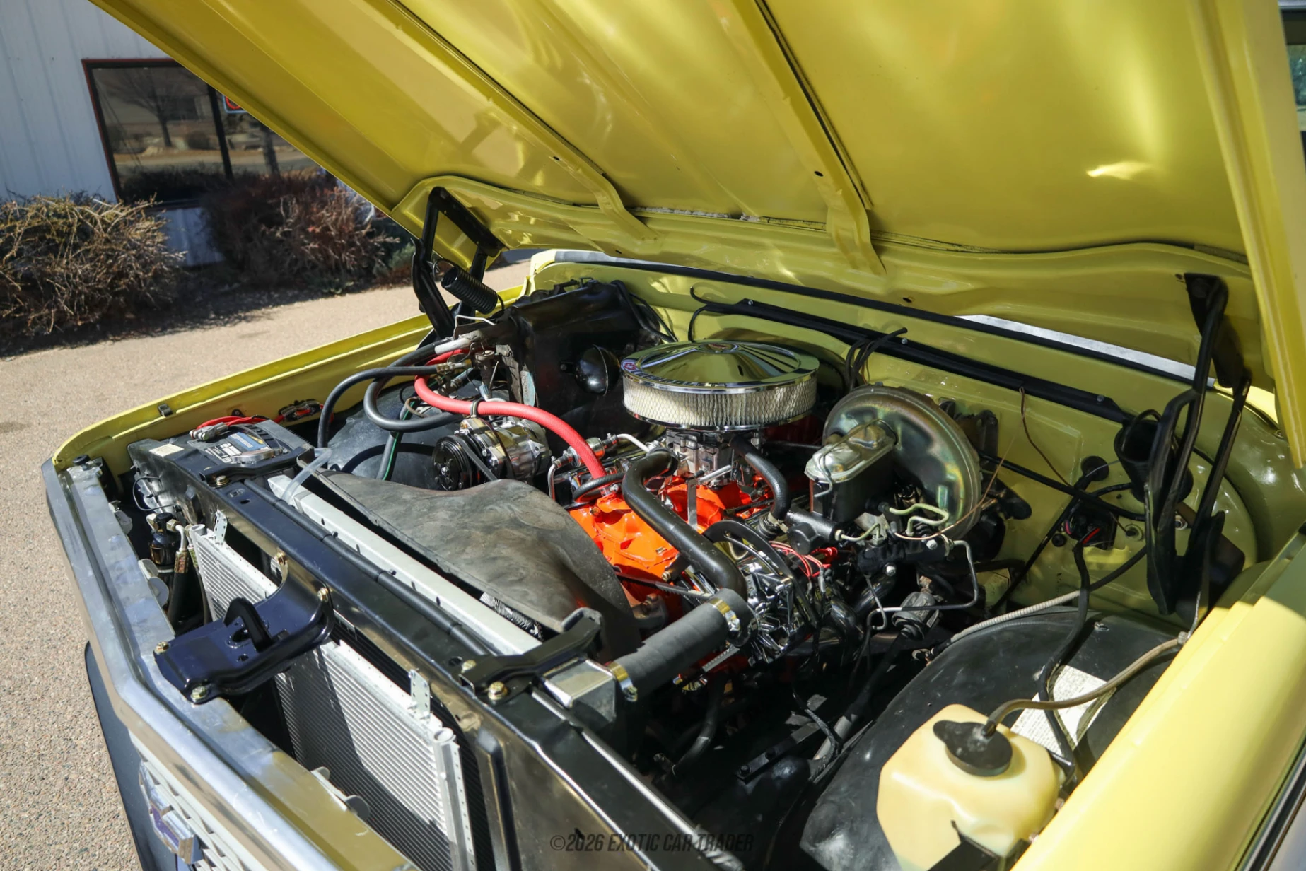 1972 Chevrolet K5 Blazer - Engine Photo