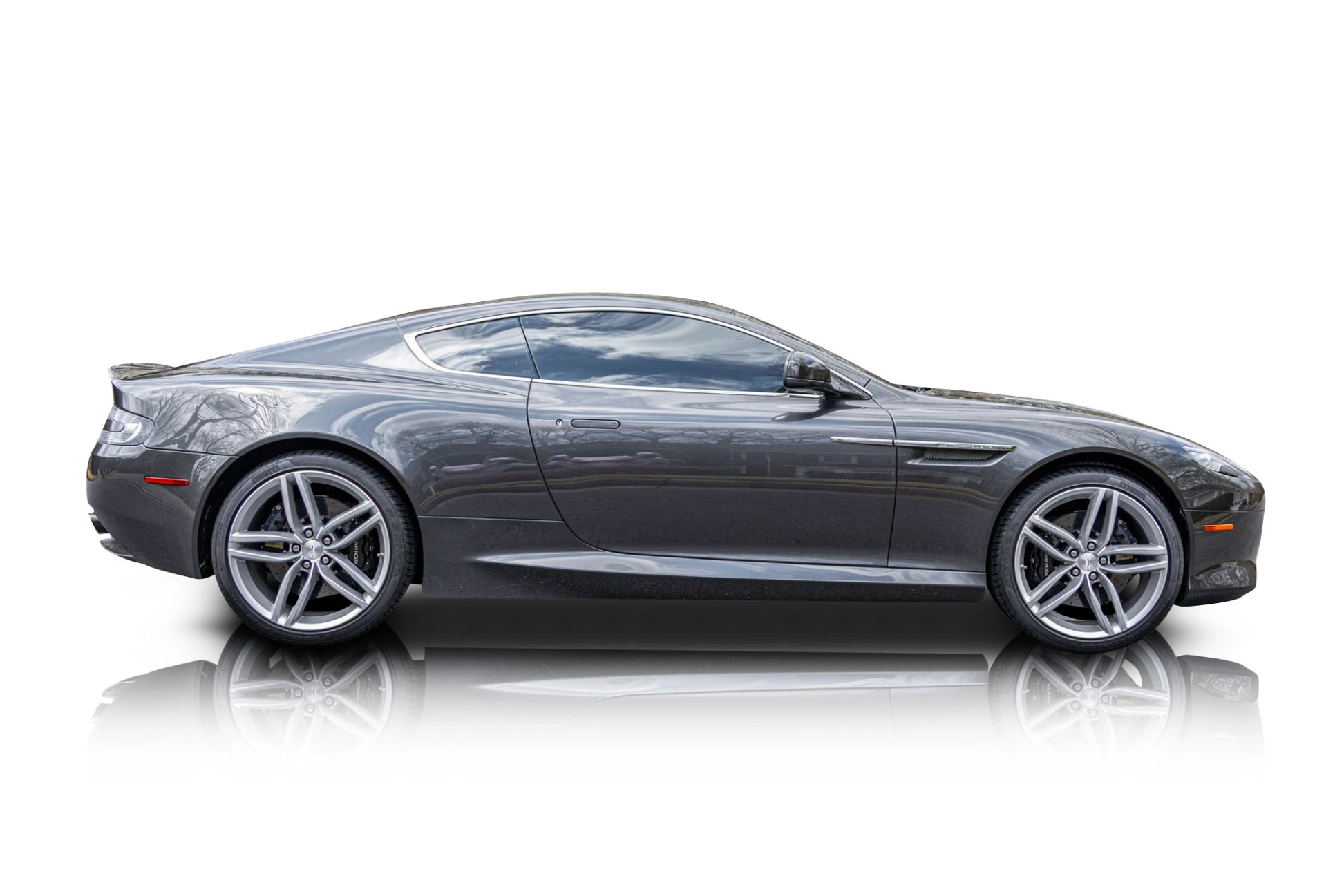 2014 Aston Martin DB9 - Passenger side
