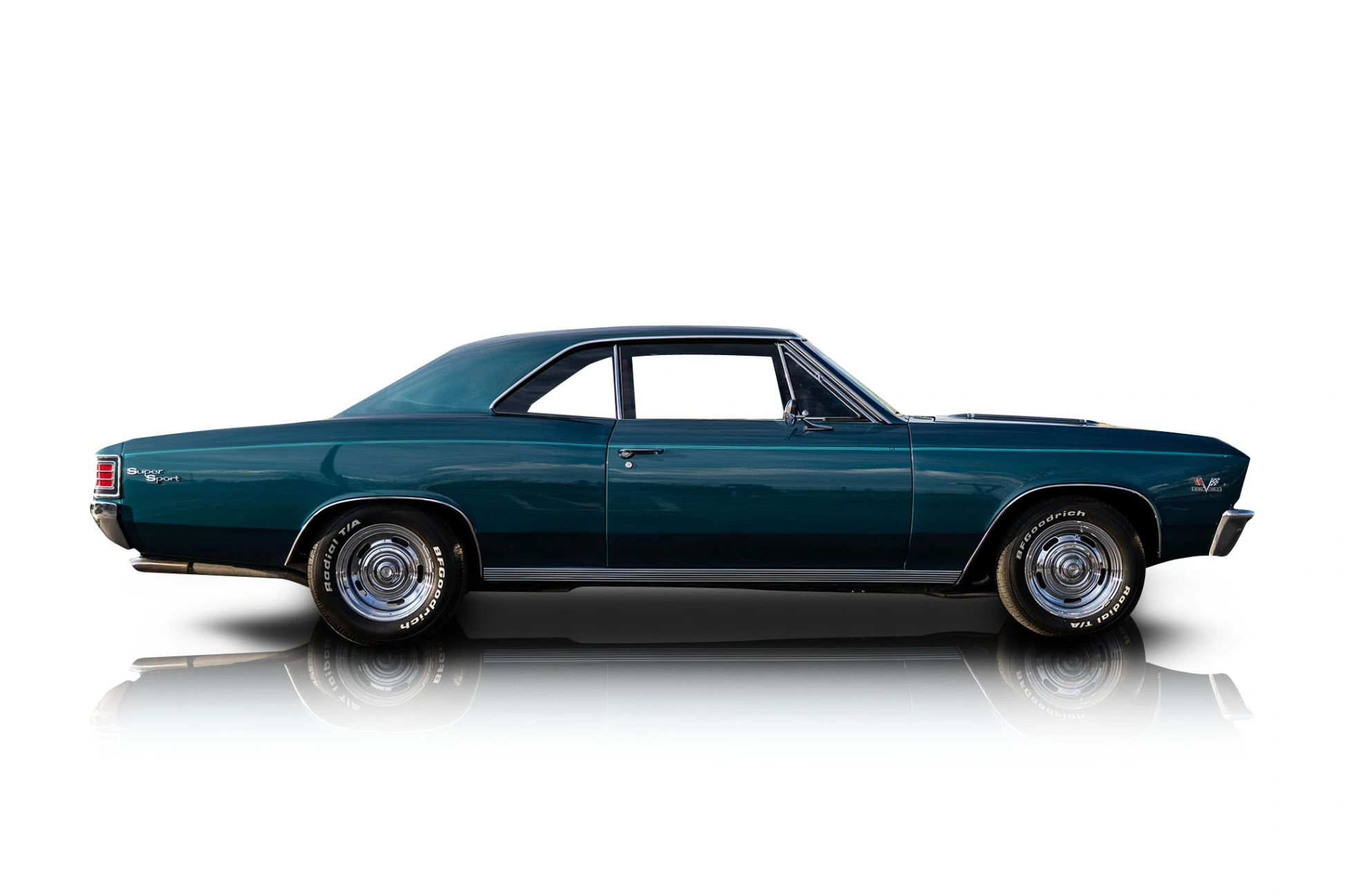 An incredible side shot photo of aChevrolet Chevelle that you should buy.