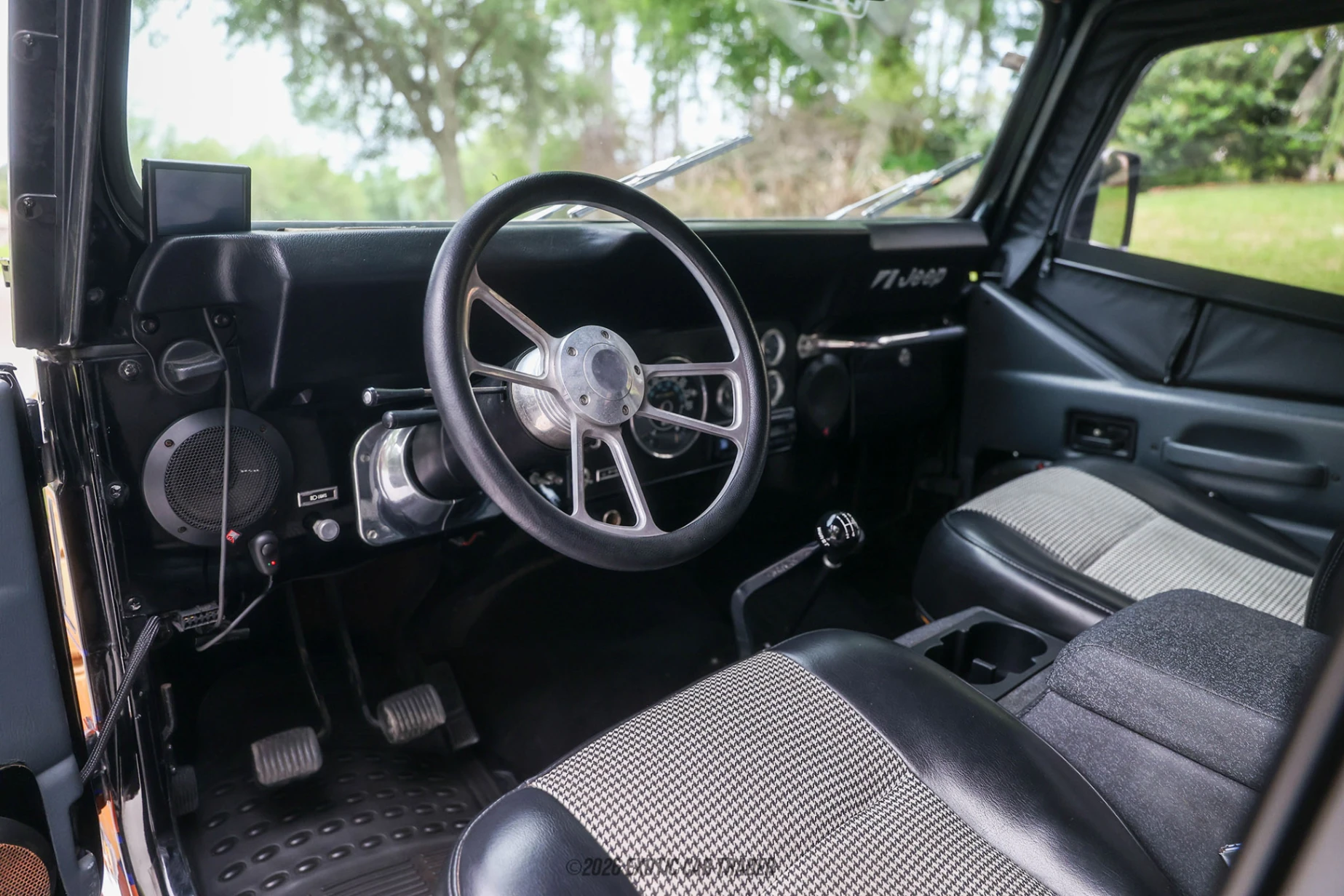 Jeep CJ-7 Jeep CJ-7 - Interior