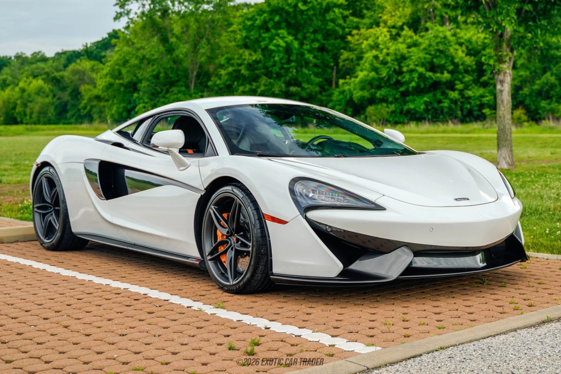 2017 McLaren 570S - Overview Photo