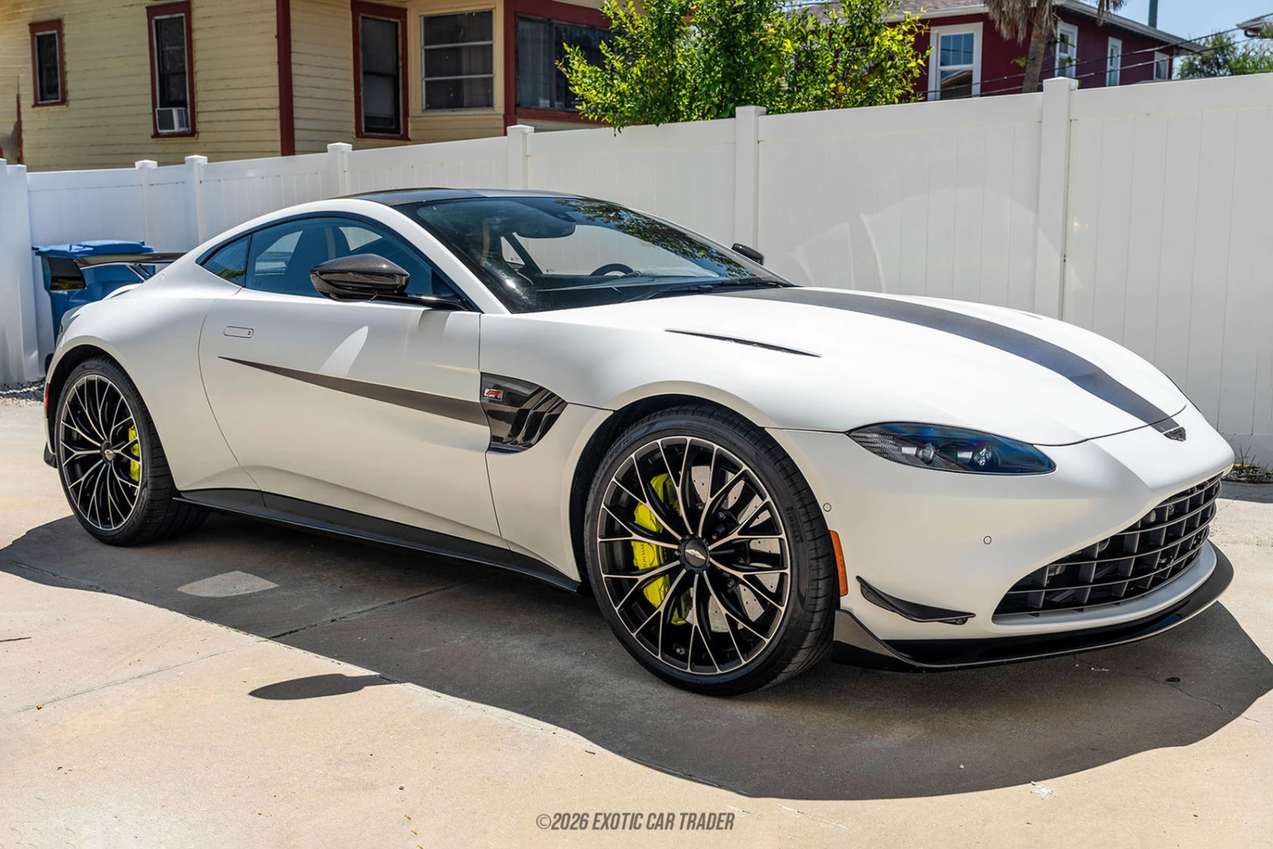2022 Aston Martin Vantage - Overview Photo