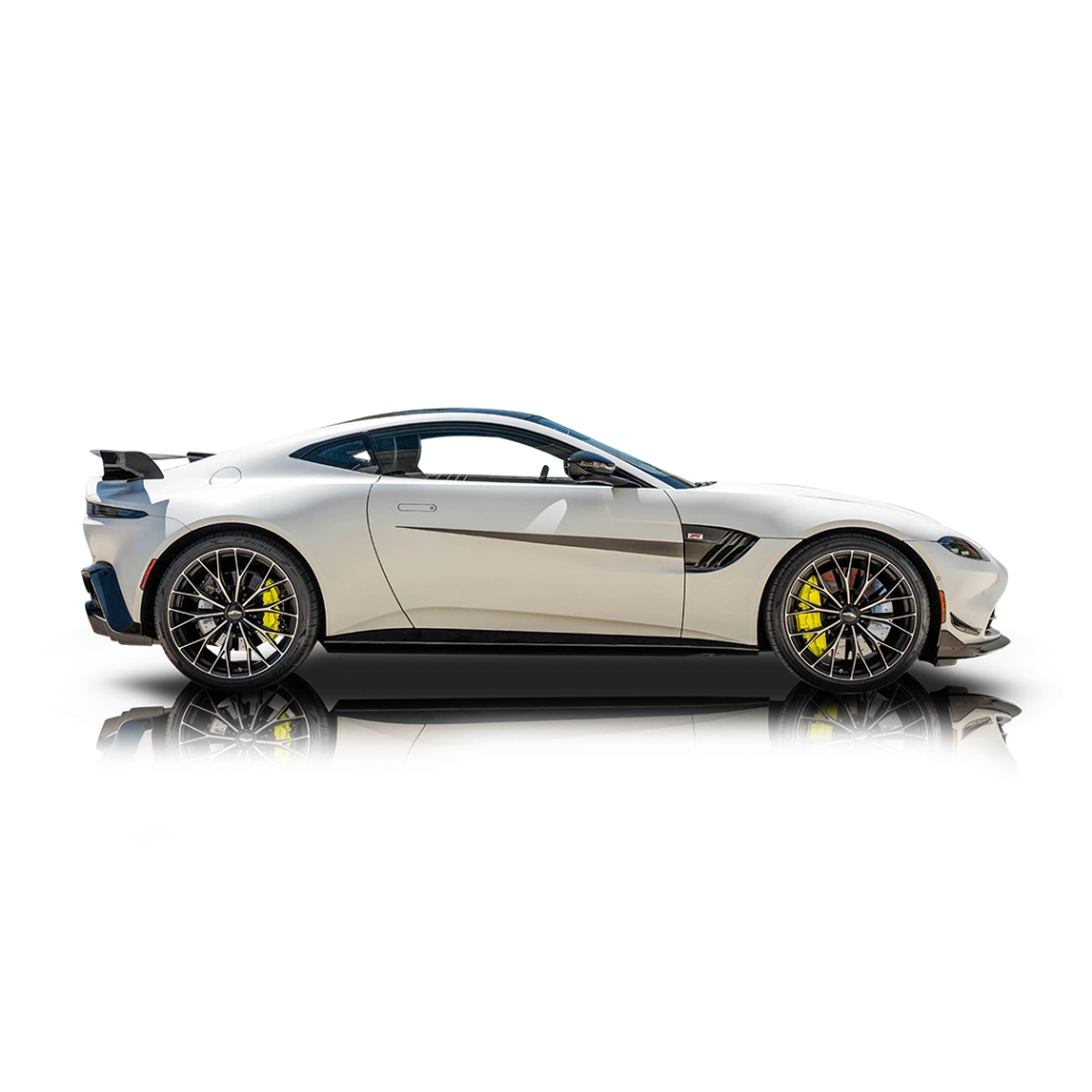 2022 Aston Martin Vantage - Passenger side