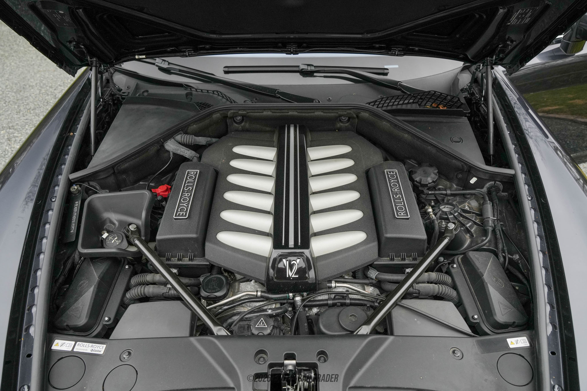 2011 Rolls-Royce Ghost - Engine Photo