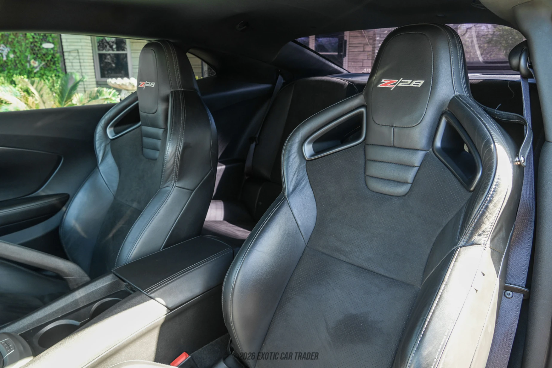 2015 Chevrolet Camaro - Interior Photo
