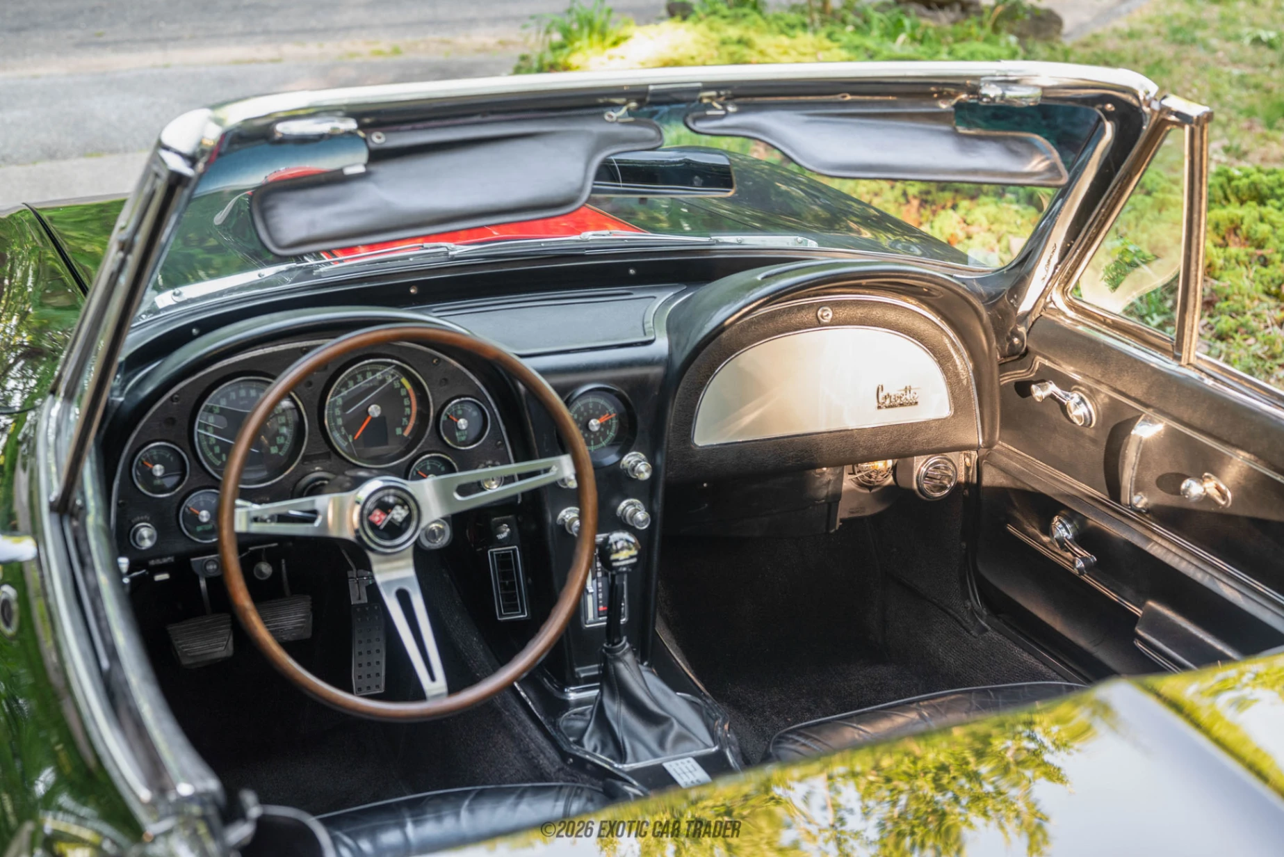Chevrolet Corvette Chevrolet Corvette - Interior