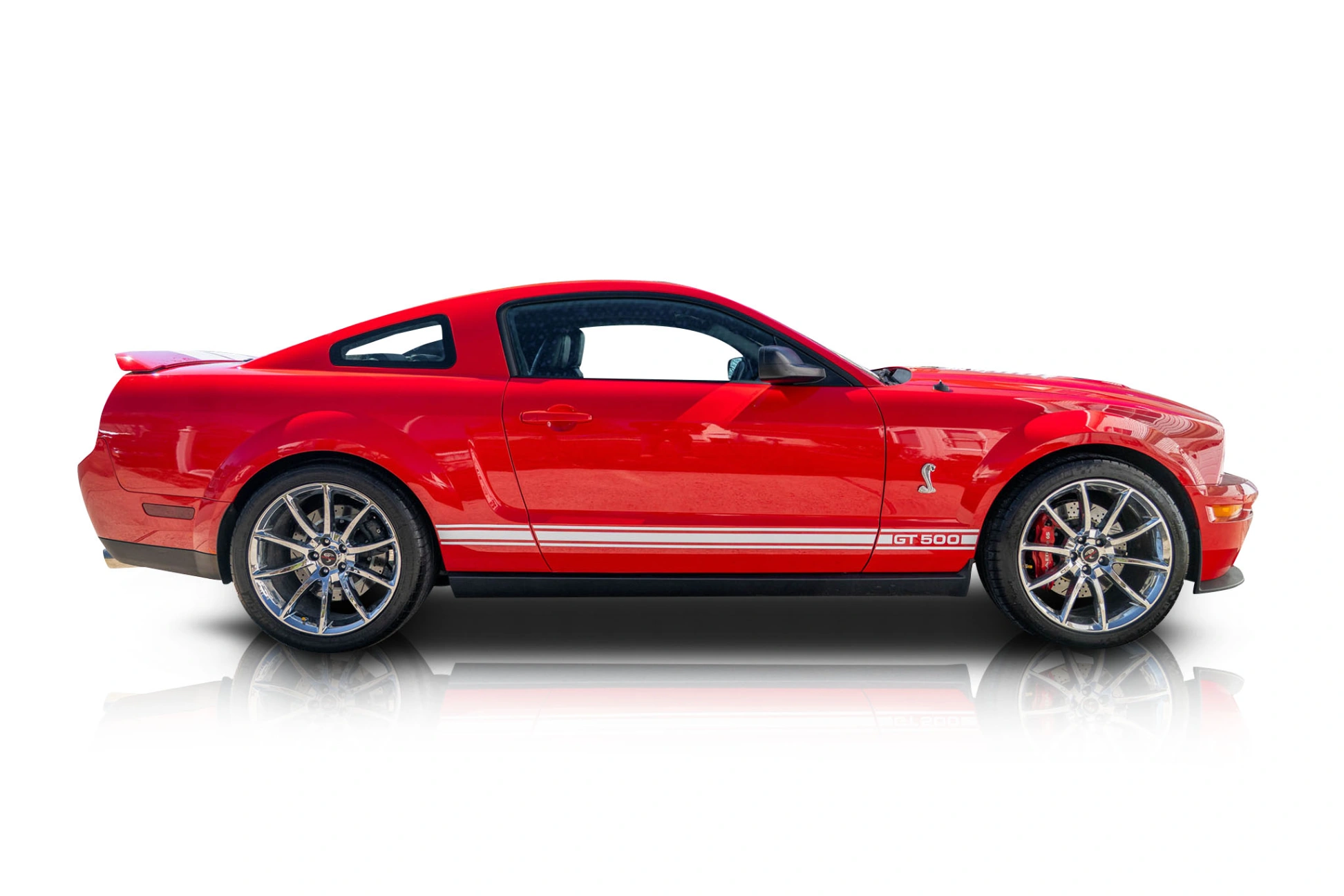An incredible side shot photo of a Ford Mustang that you should buy.