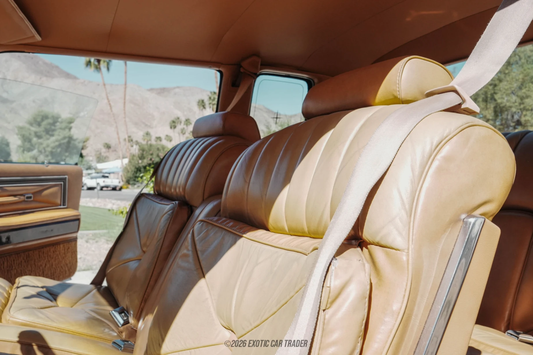 Lincoln Continental Lincoln Continental - Interior