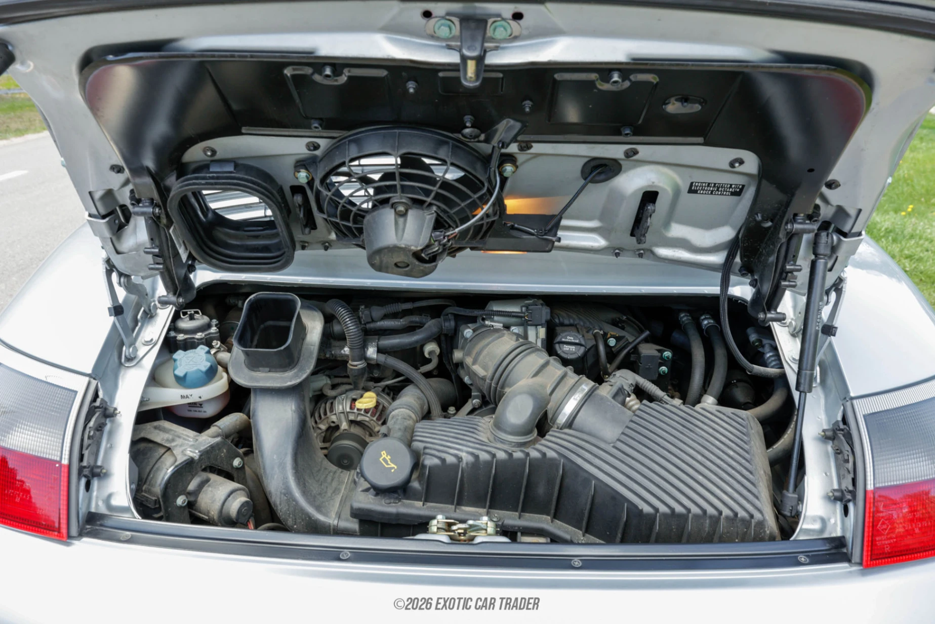2001 Porsche 911 - Engine Photo