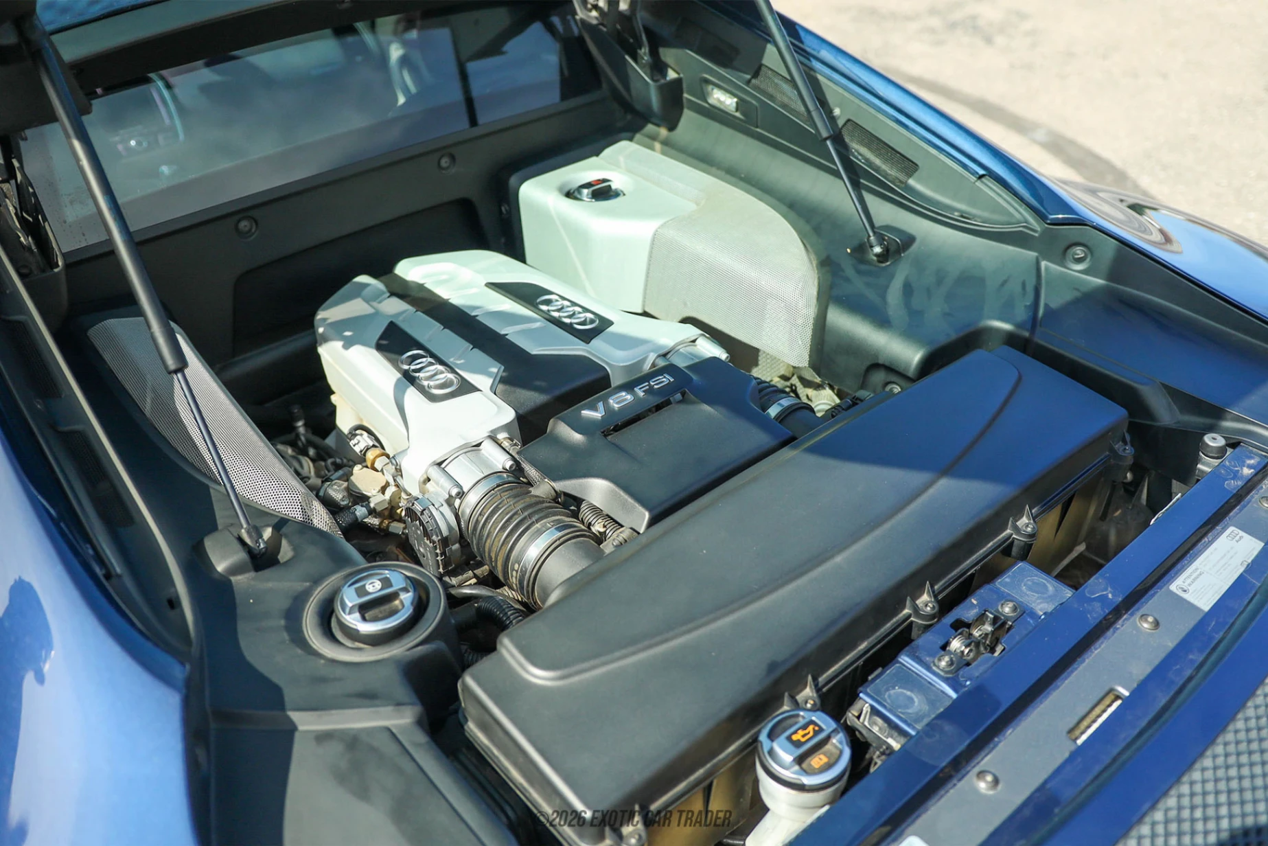 2008 Audi R8 - Engine Photo