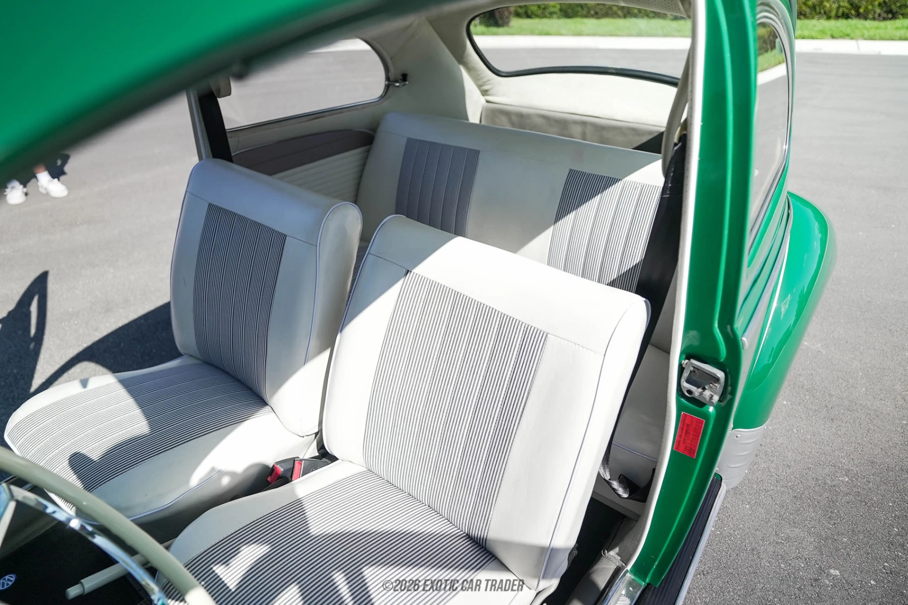 Volkswagen Beetle Volkswagen Beetle - Interior