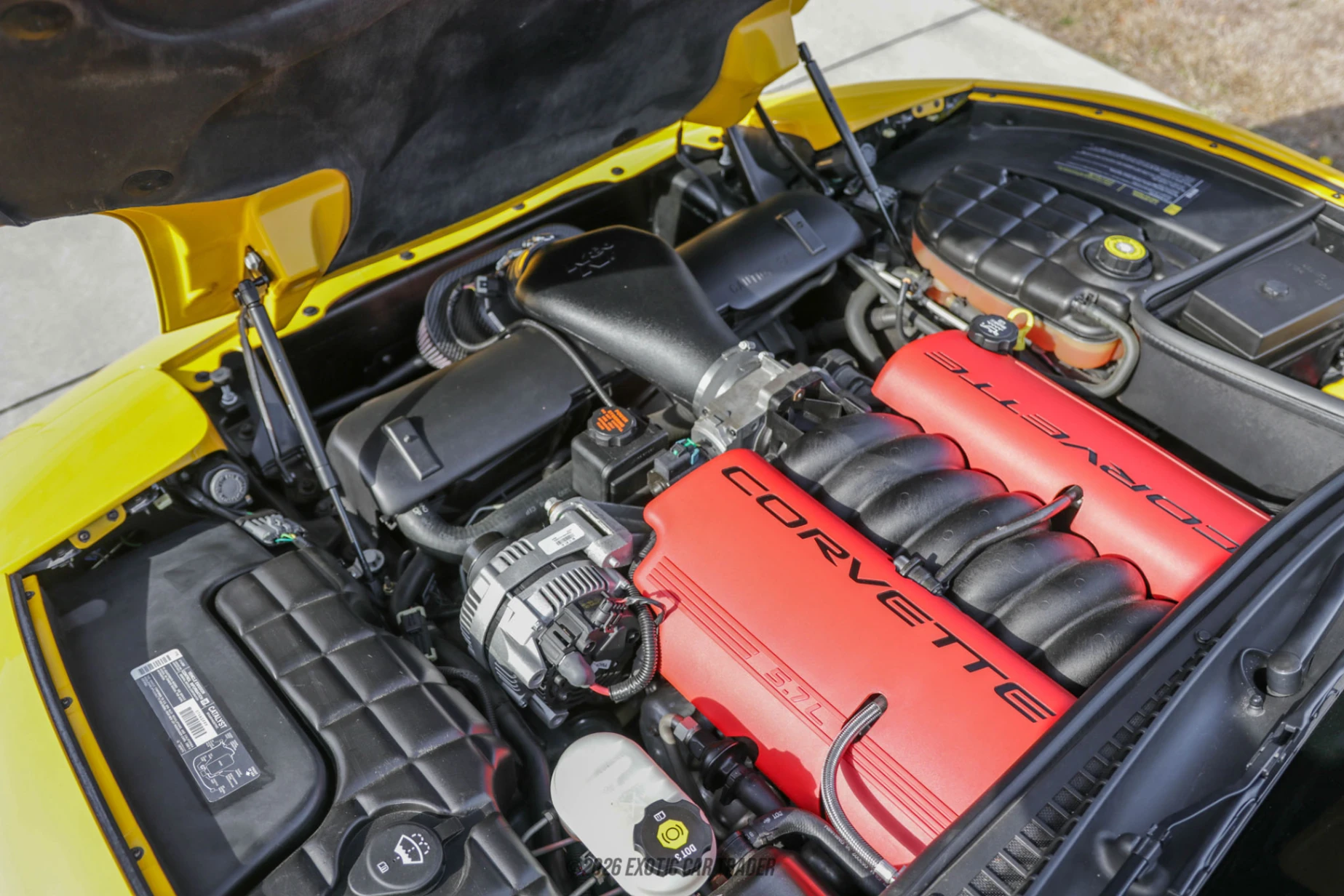 2003 Chevrolet Corvette - Engine Photo