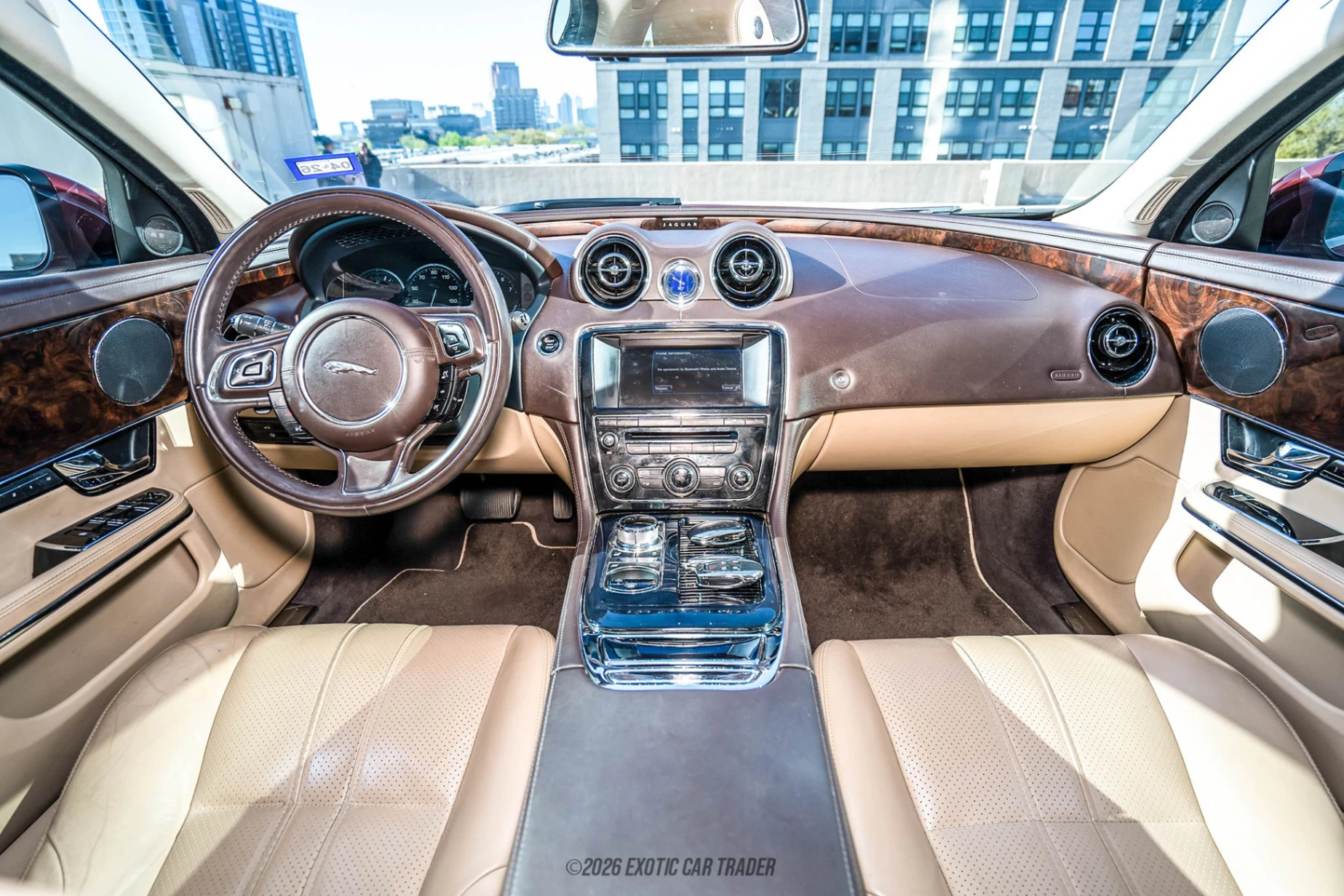 2012 Jaguar XJ - Interior Photo