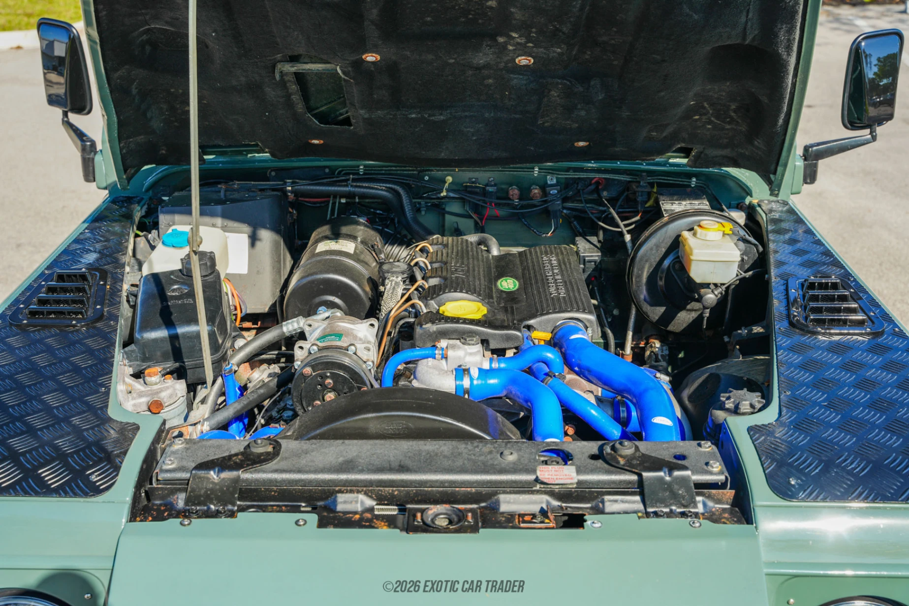 1998 Land Rover Defender 90 - Engine Photo