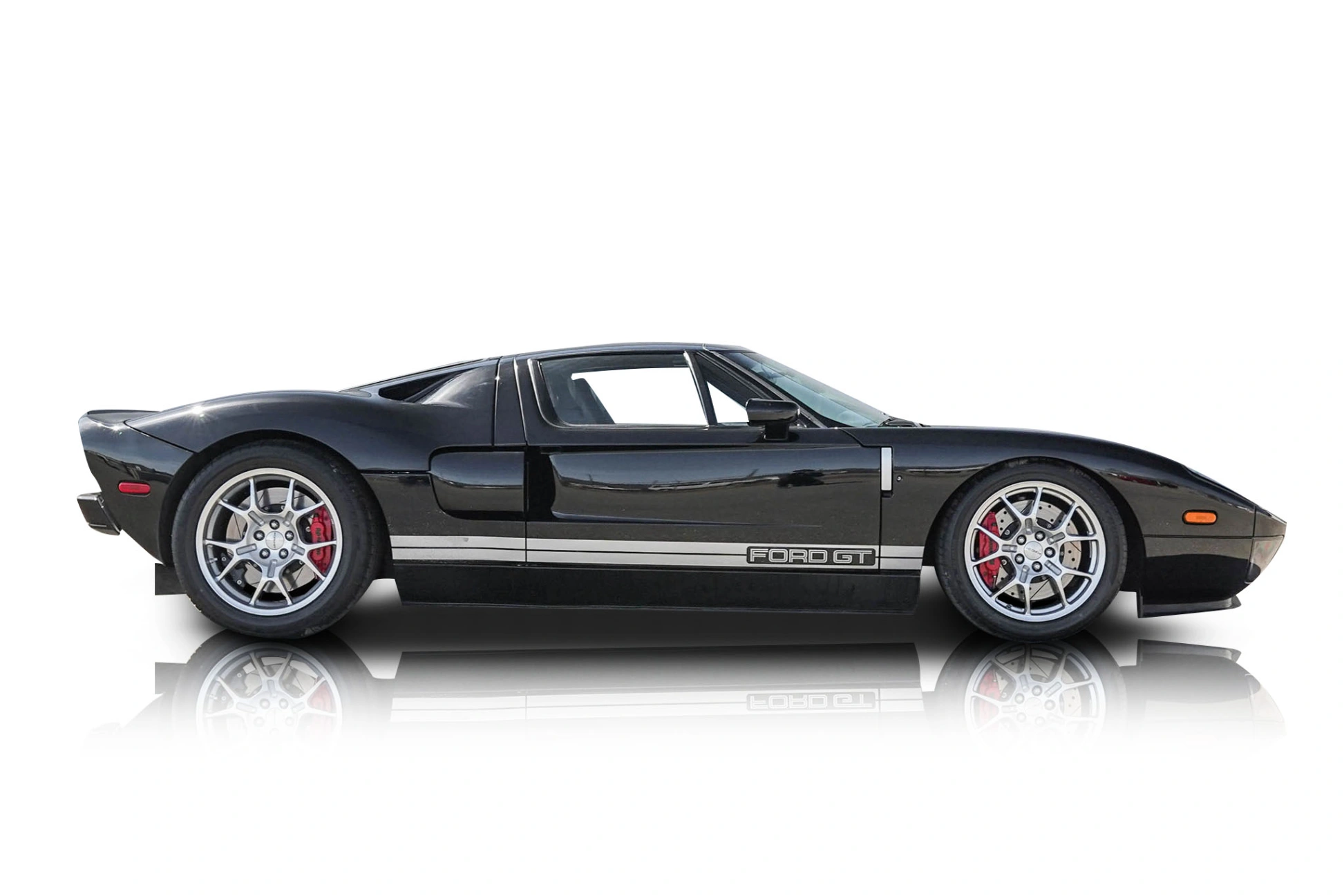 An incredible side shot photo of a Ford GT that you should buy.