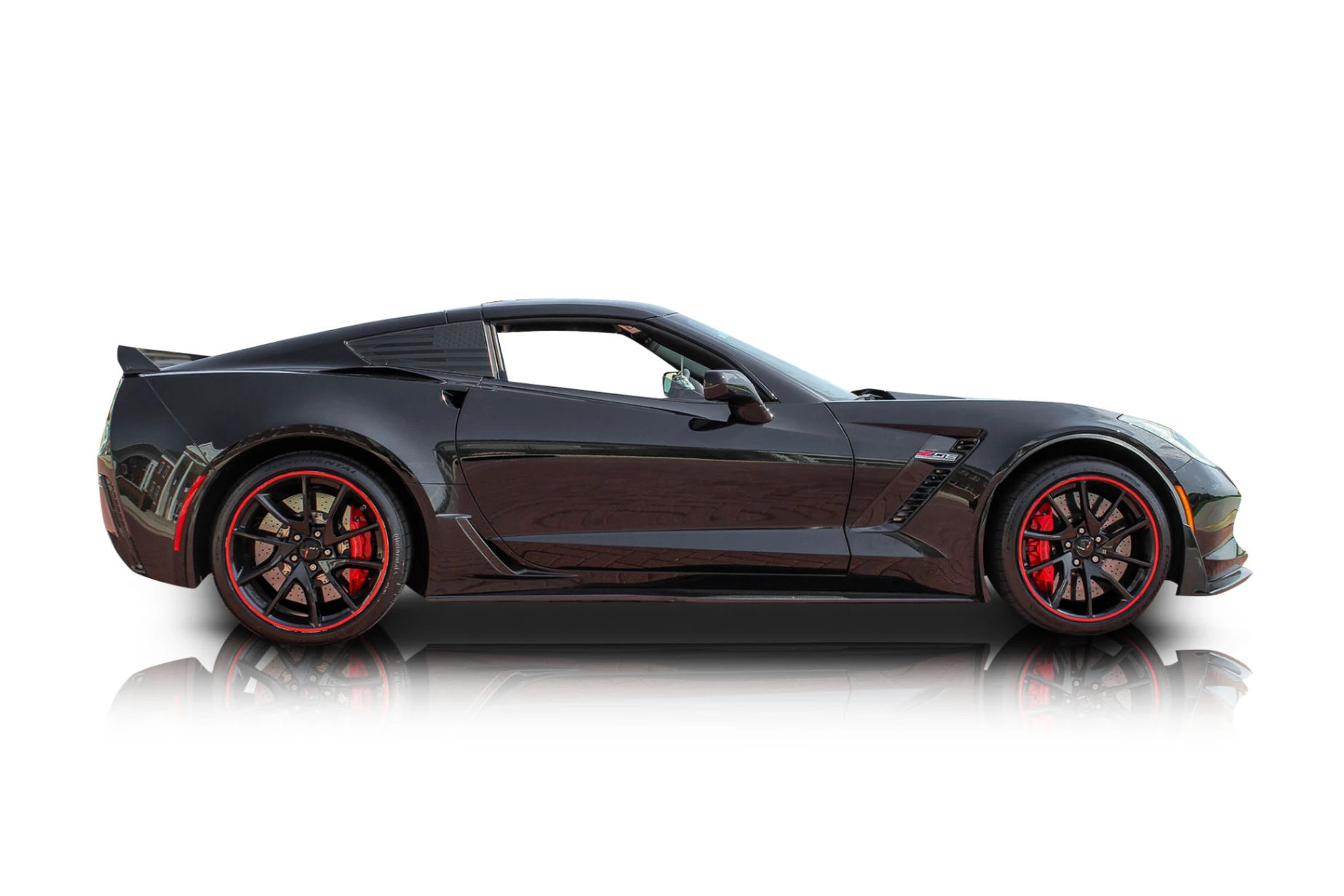 An incredible side shot photo of a Chevrolet Corvette that you should buy.