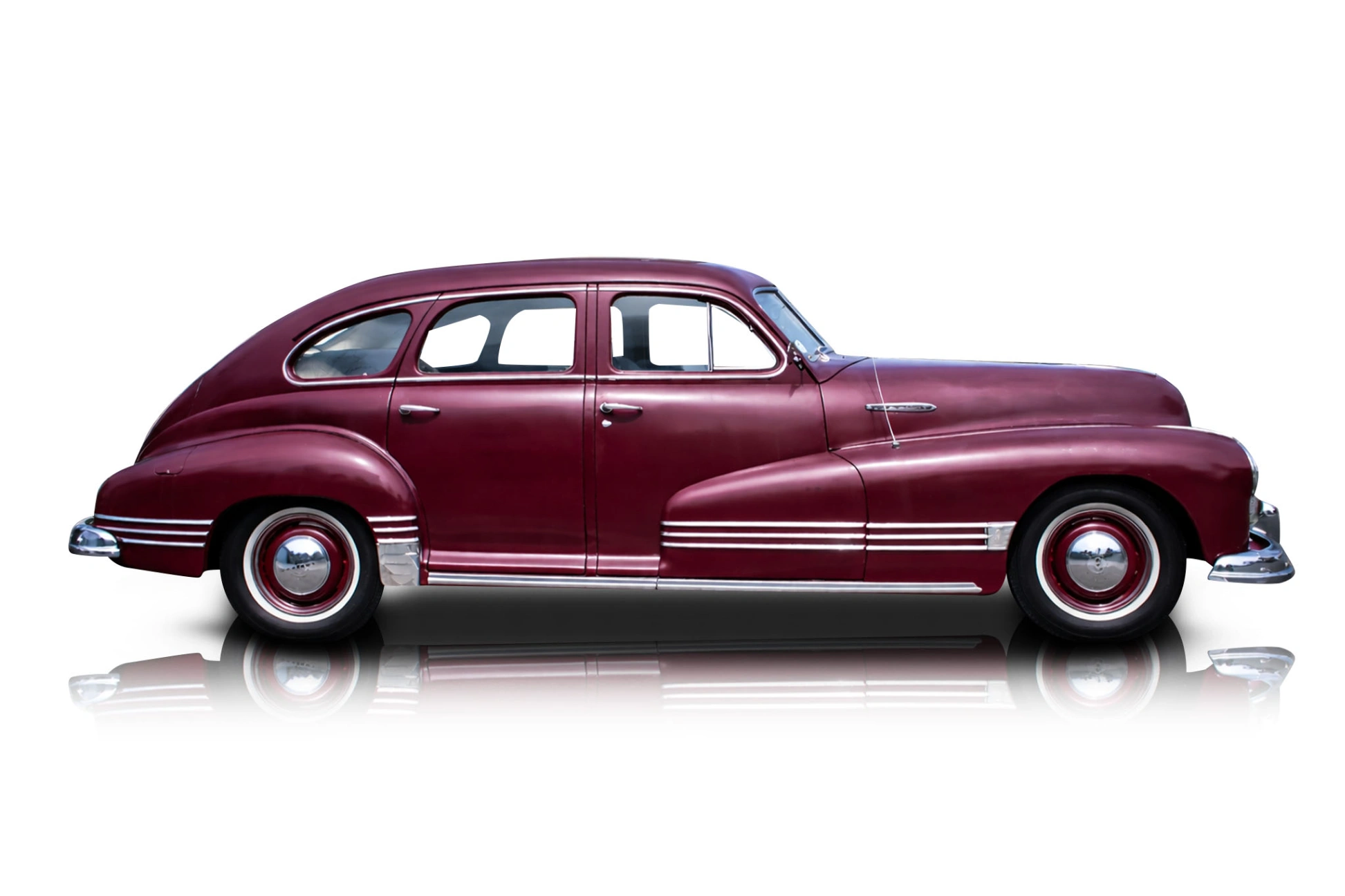 1946 Pontiac Streamliner - Passenger side