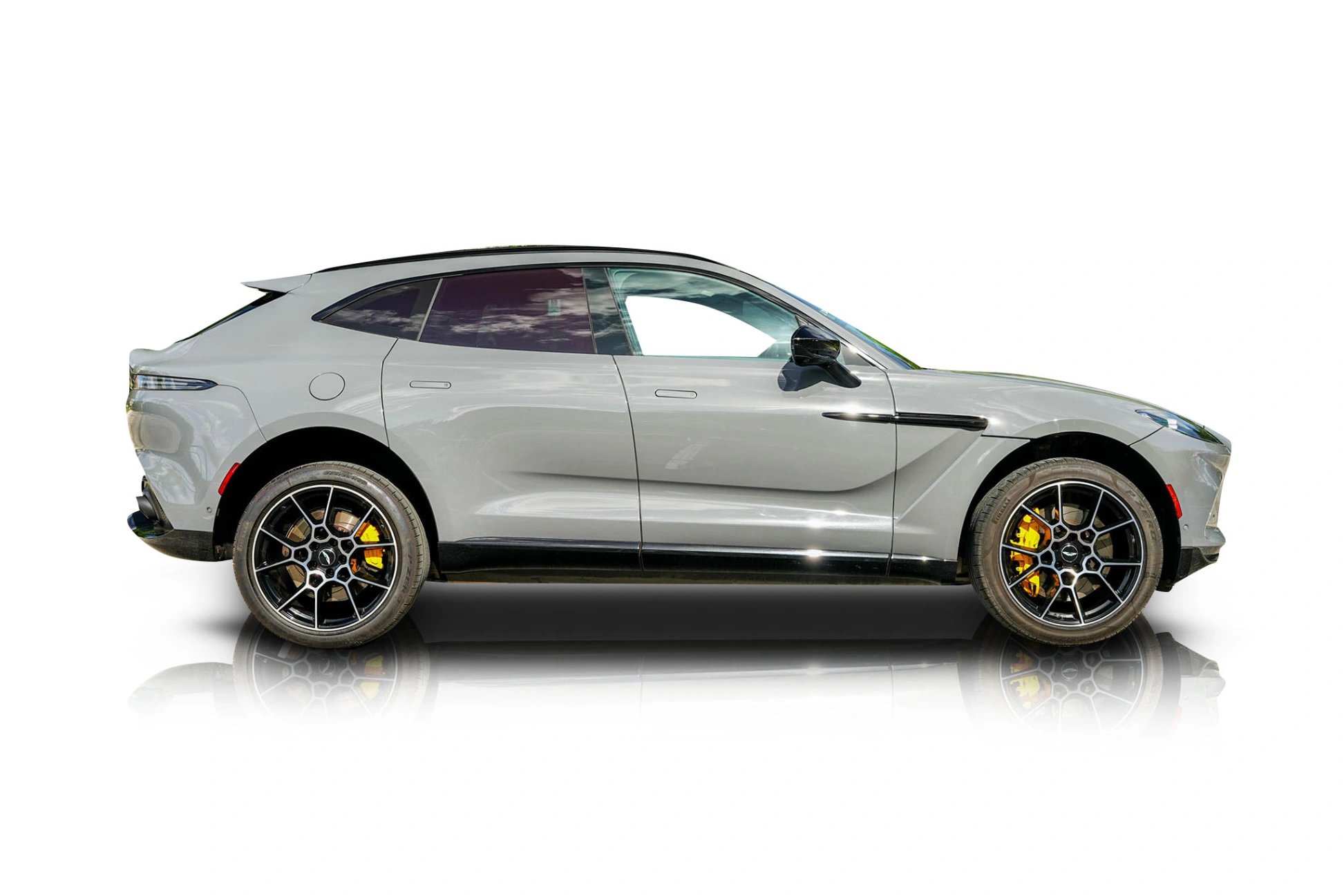 2021 Aston Martin DBX - Passenger side