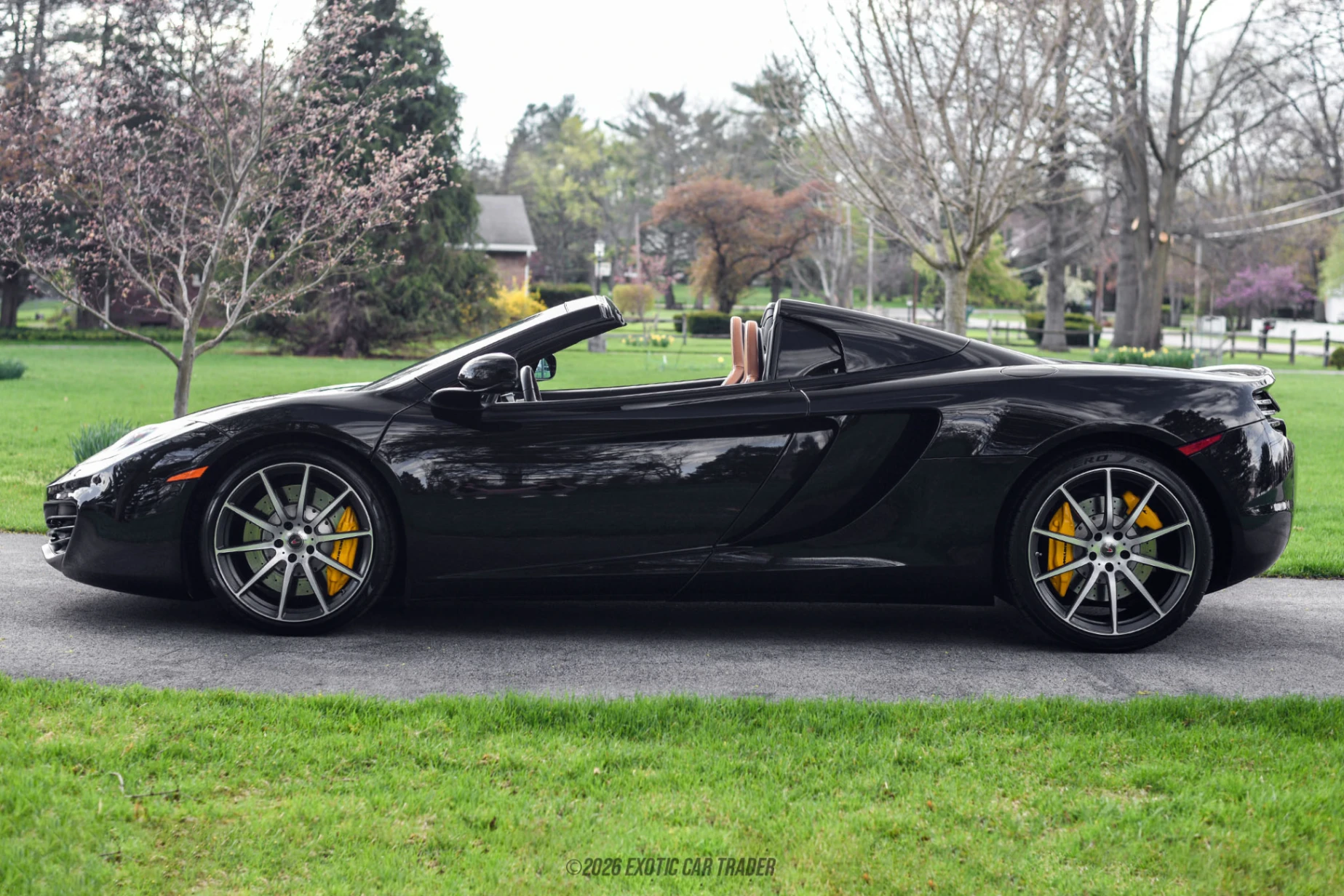 McLaren MP4-12C McLaren MP4-12C - Interior