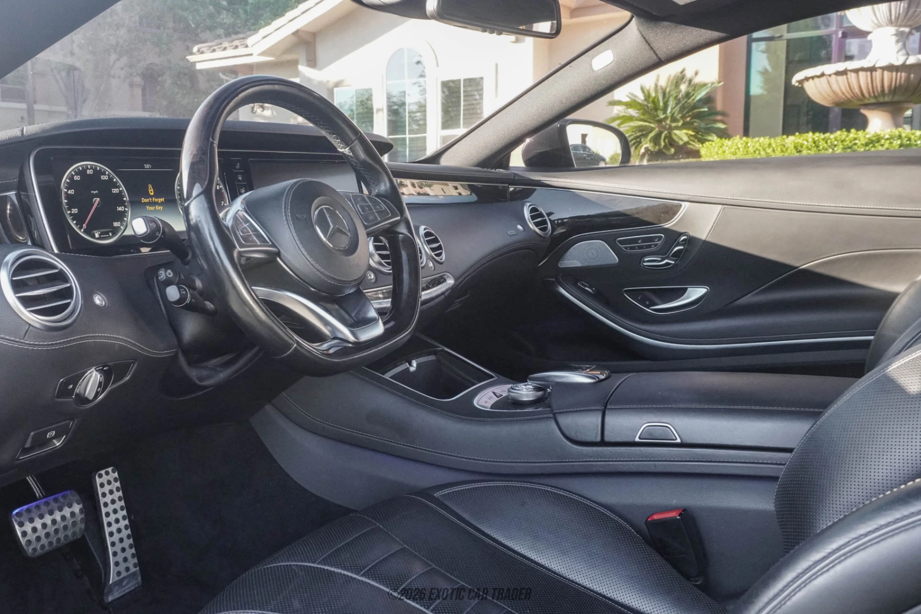 Mercedes-Benz S550 Mercedes-Benz S550 - Interior