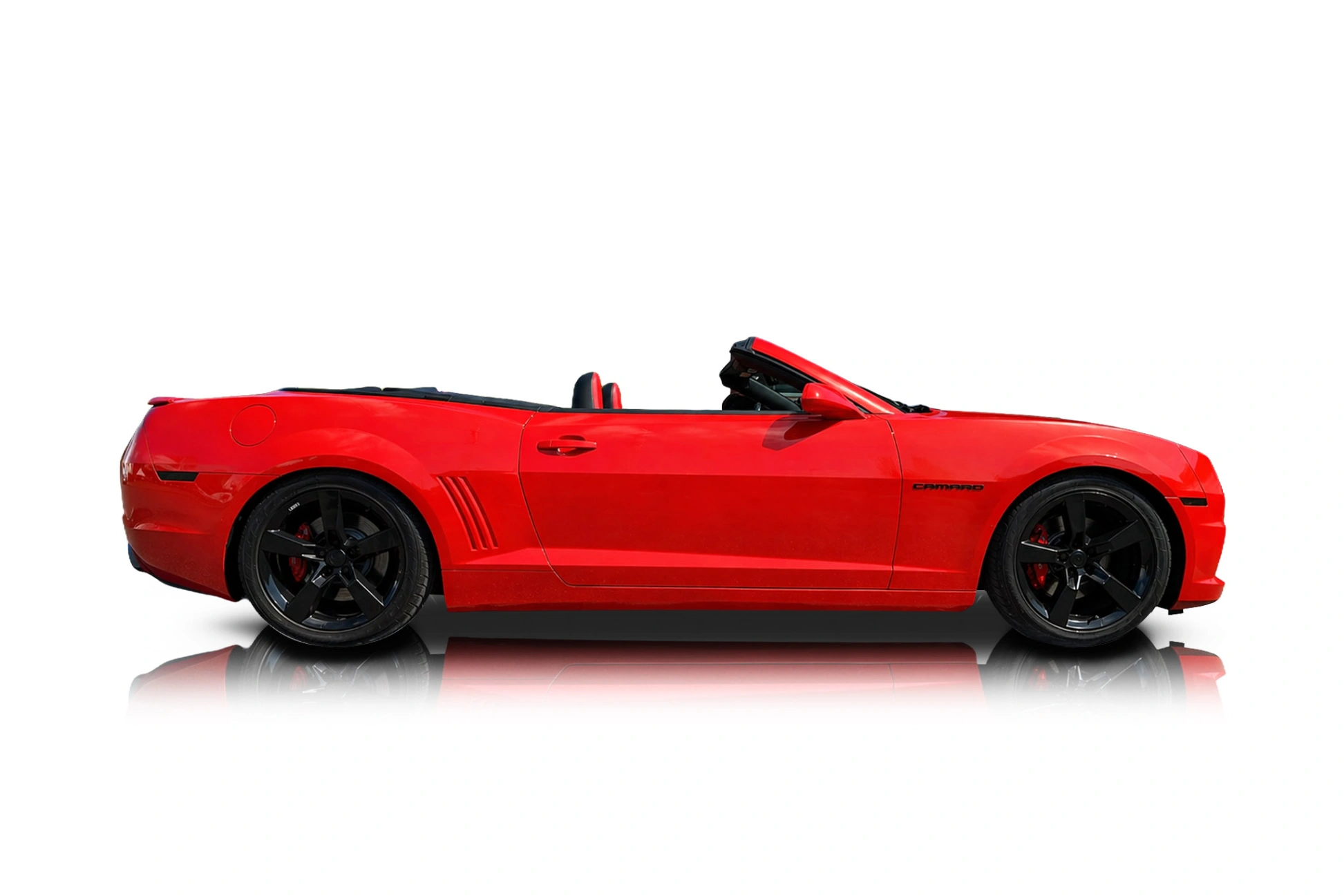 An incredible side shot photo of a Chevrolet Camaro that you should buy.