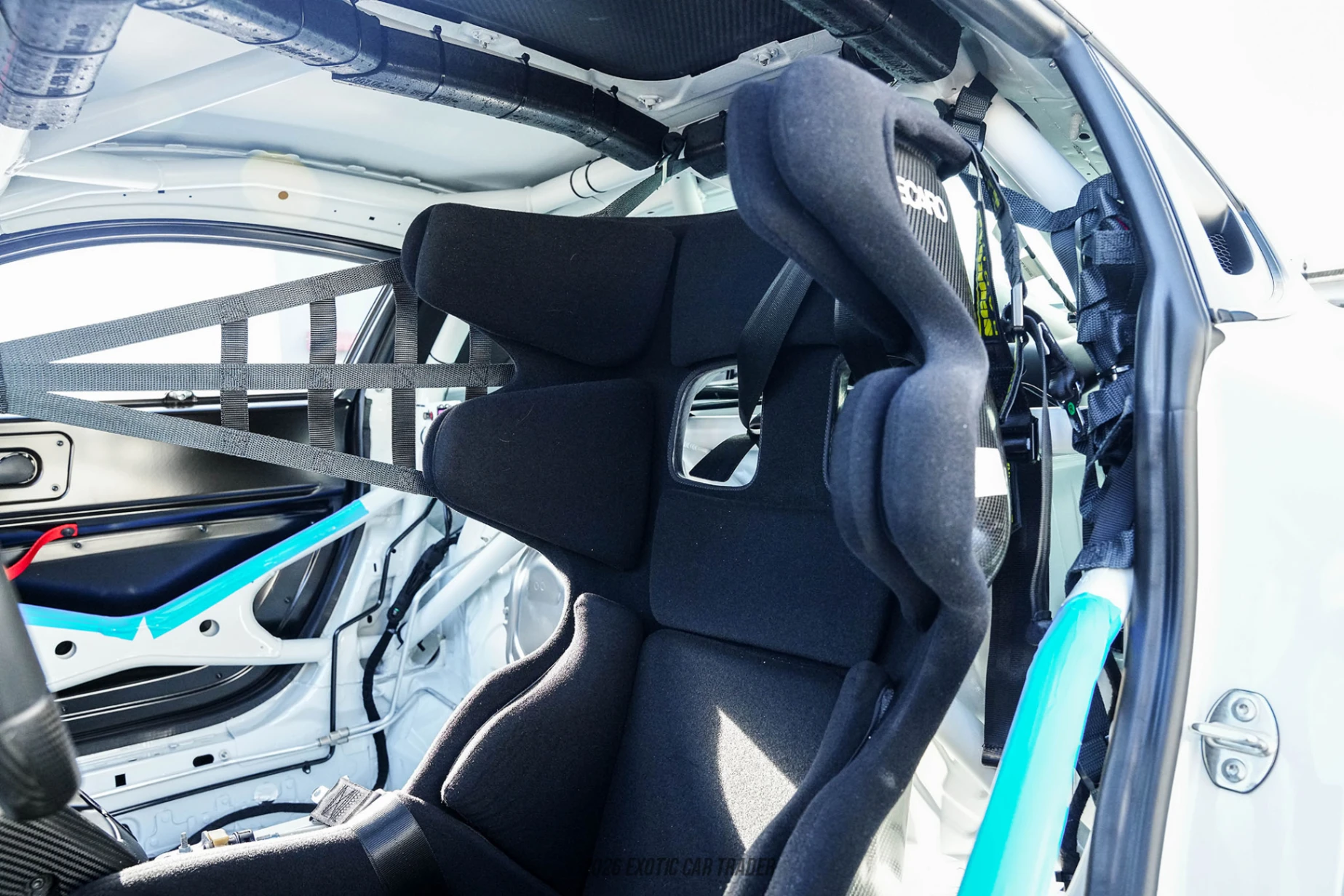 Porsche 718 Cayman Porsche 718 Cayman - Interior