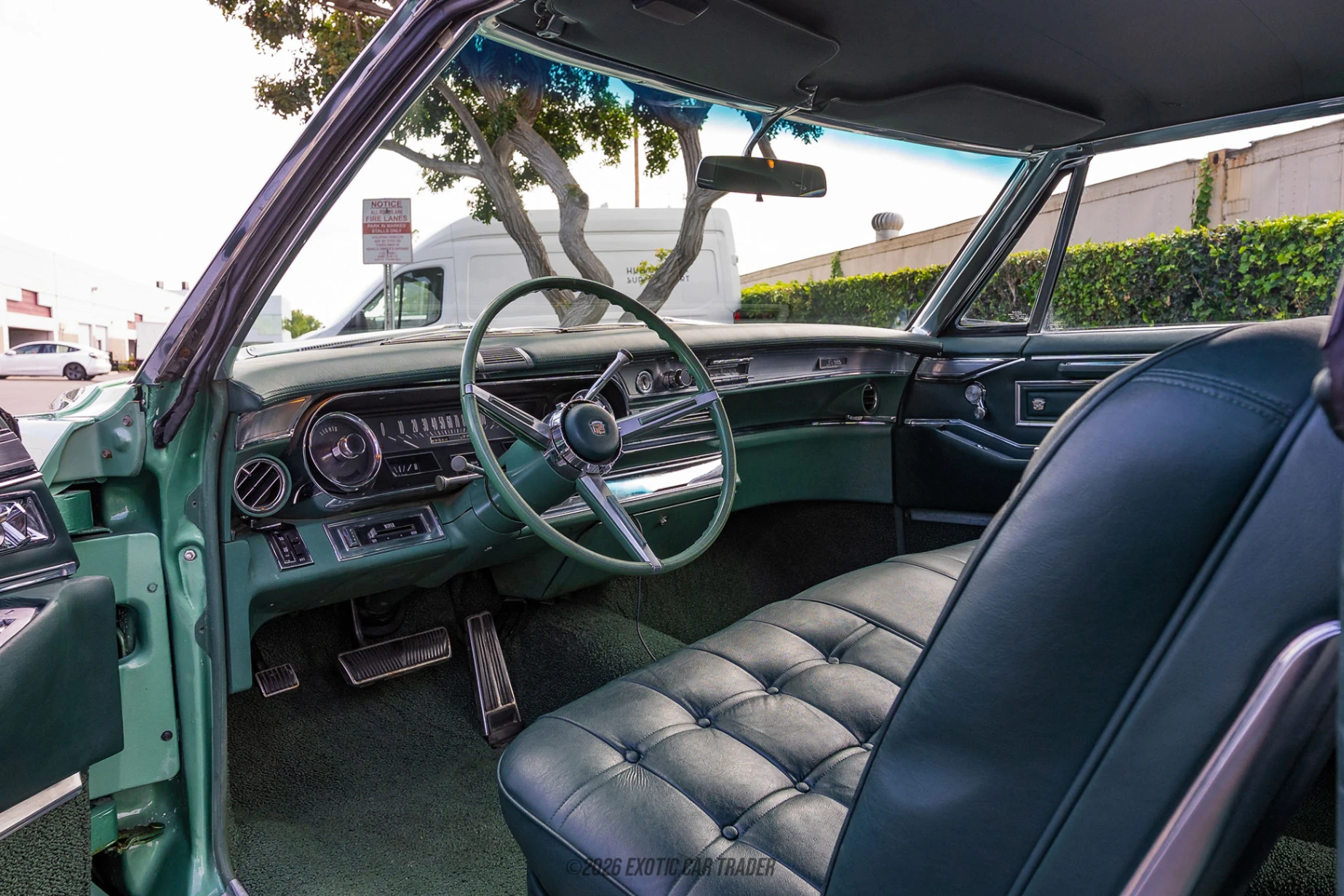 Cadillac DeVille Cadillac DeVille - Interior