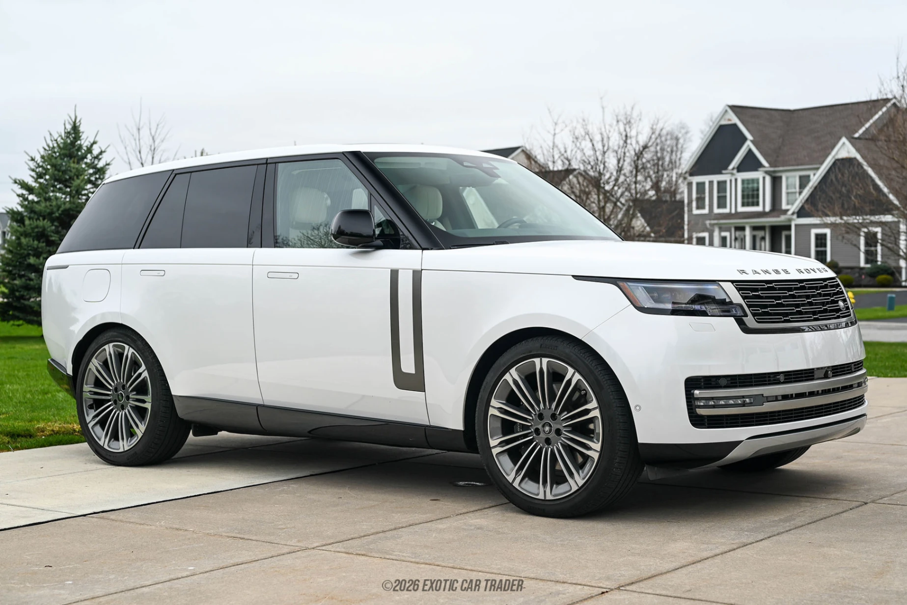 2025 Land Rover Range Rover - Overview Photo