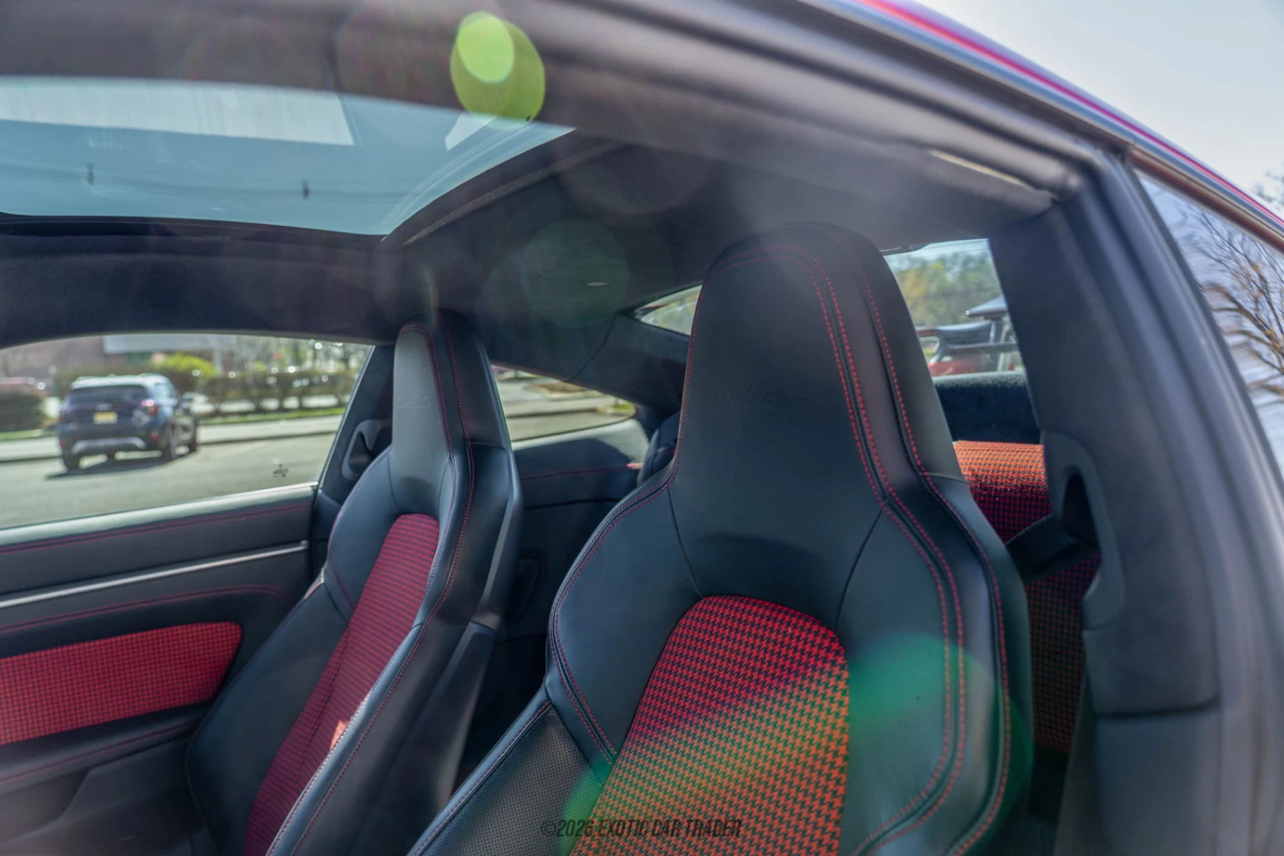 Porsche 911 Porsche 911 - Interior