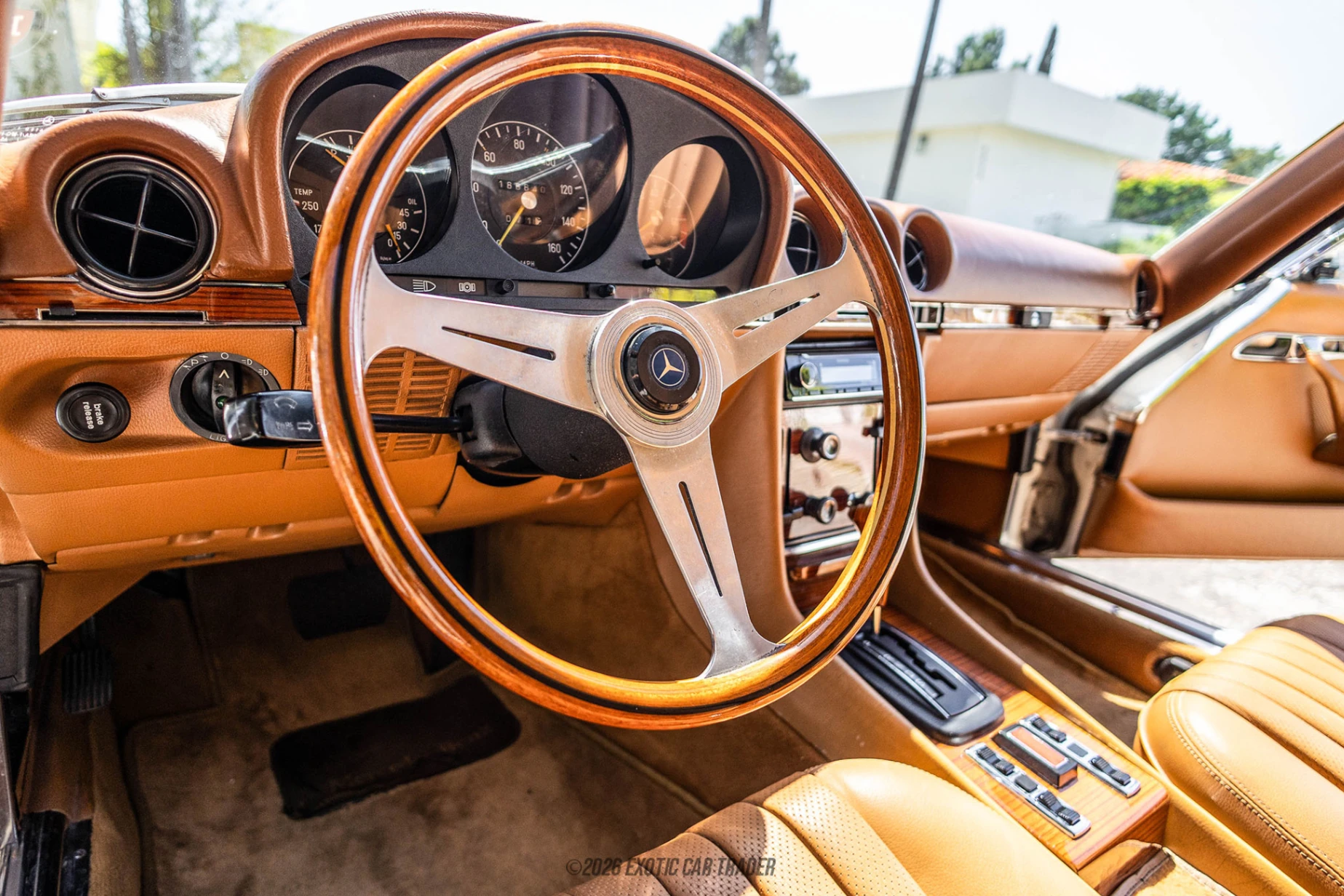 Mercedes-Benz 450 SLC Mercedes-Benz 450 SLC - Interior