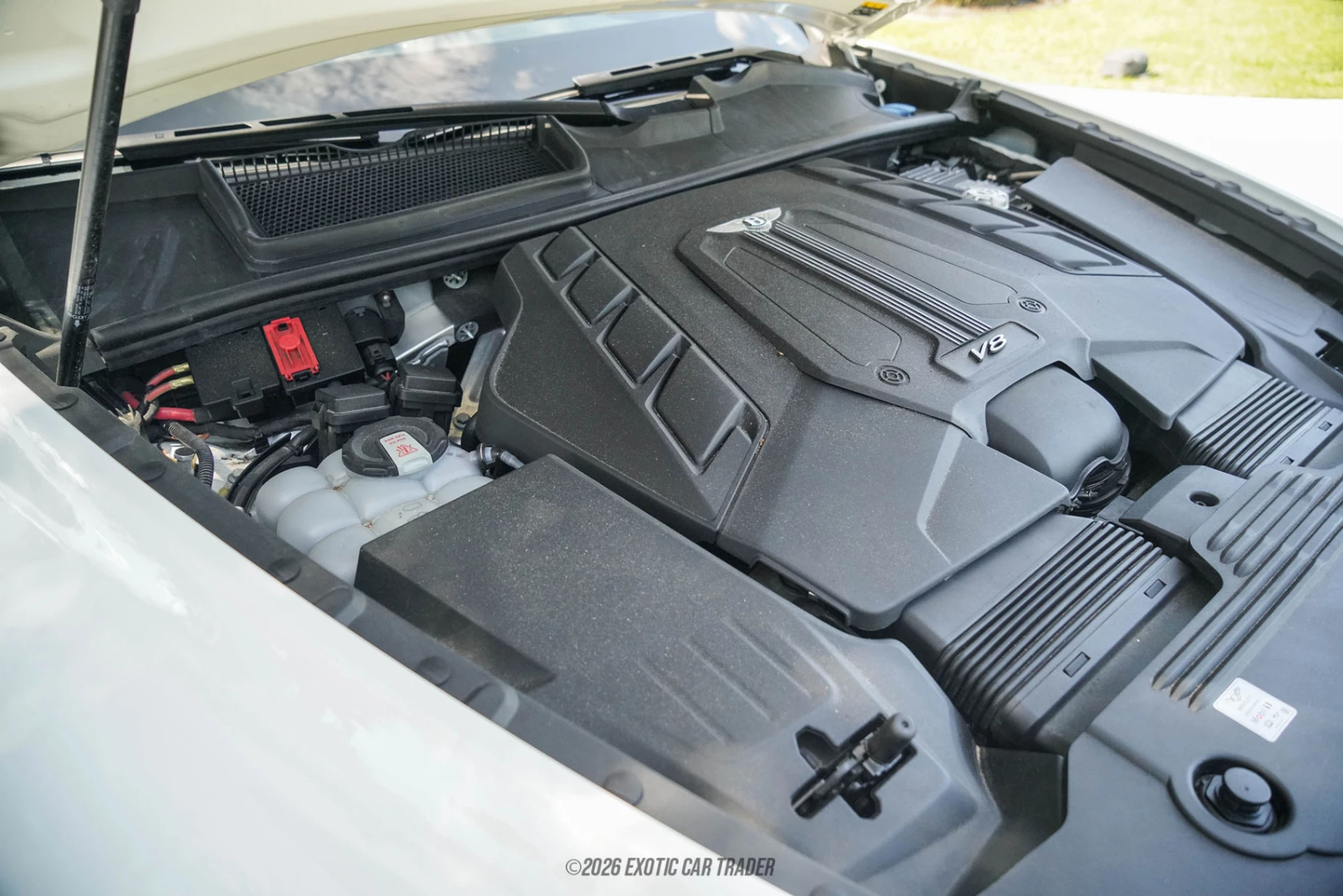 2021 Bentley Bentayga - Engine Photo