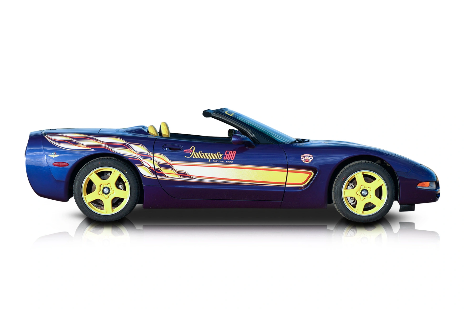 An incredible side shot photo of a Chevrolet Corvette that you should buy.