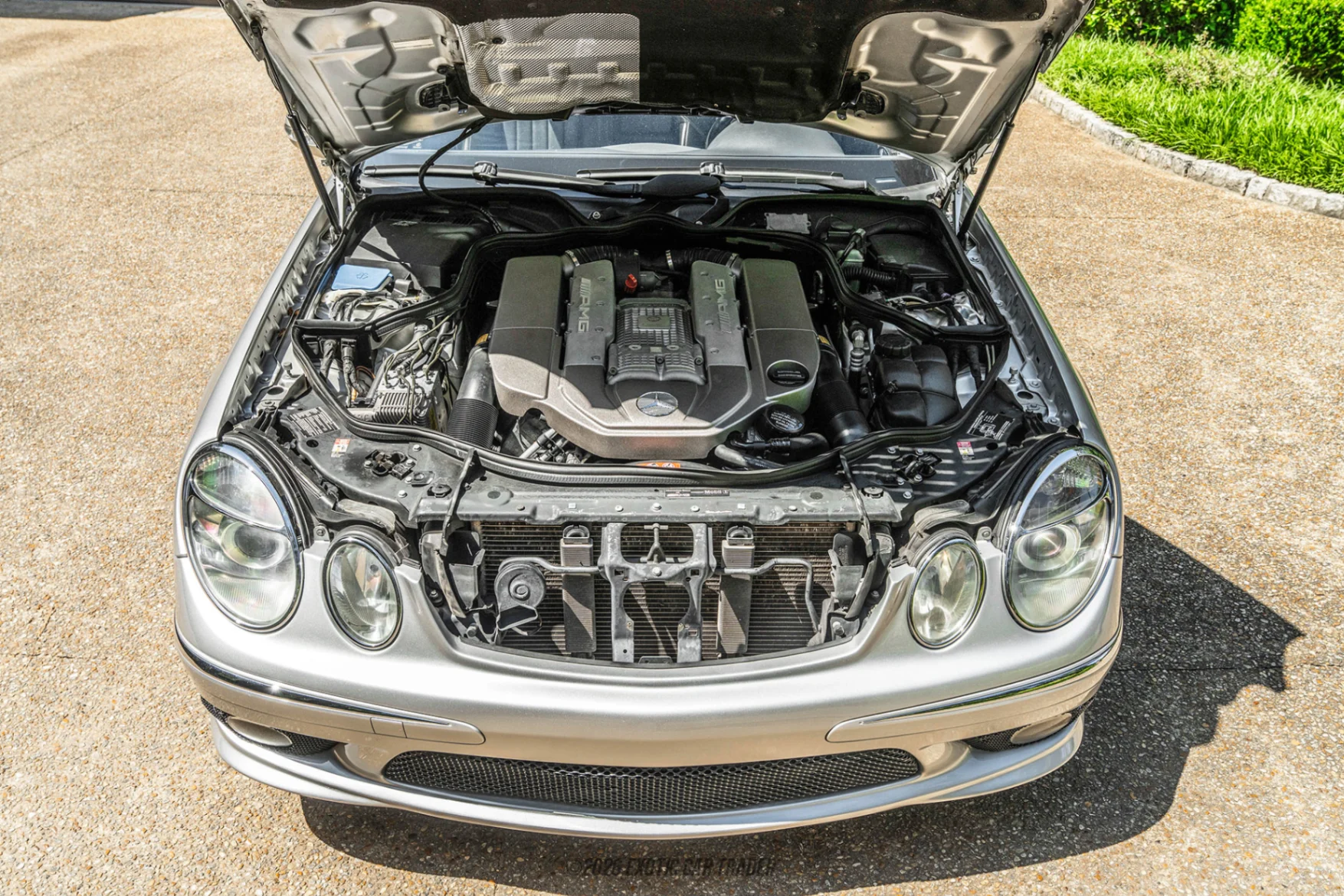2005 Mercedes-Benz E55 AMG - Engine Photo