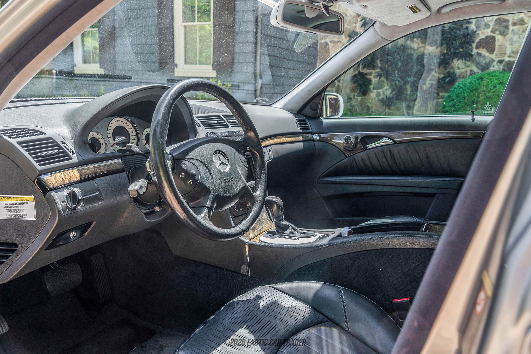 Mercedes-Benz E55 AMG Mercedes-Benz E55 AMG - Interior