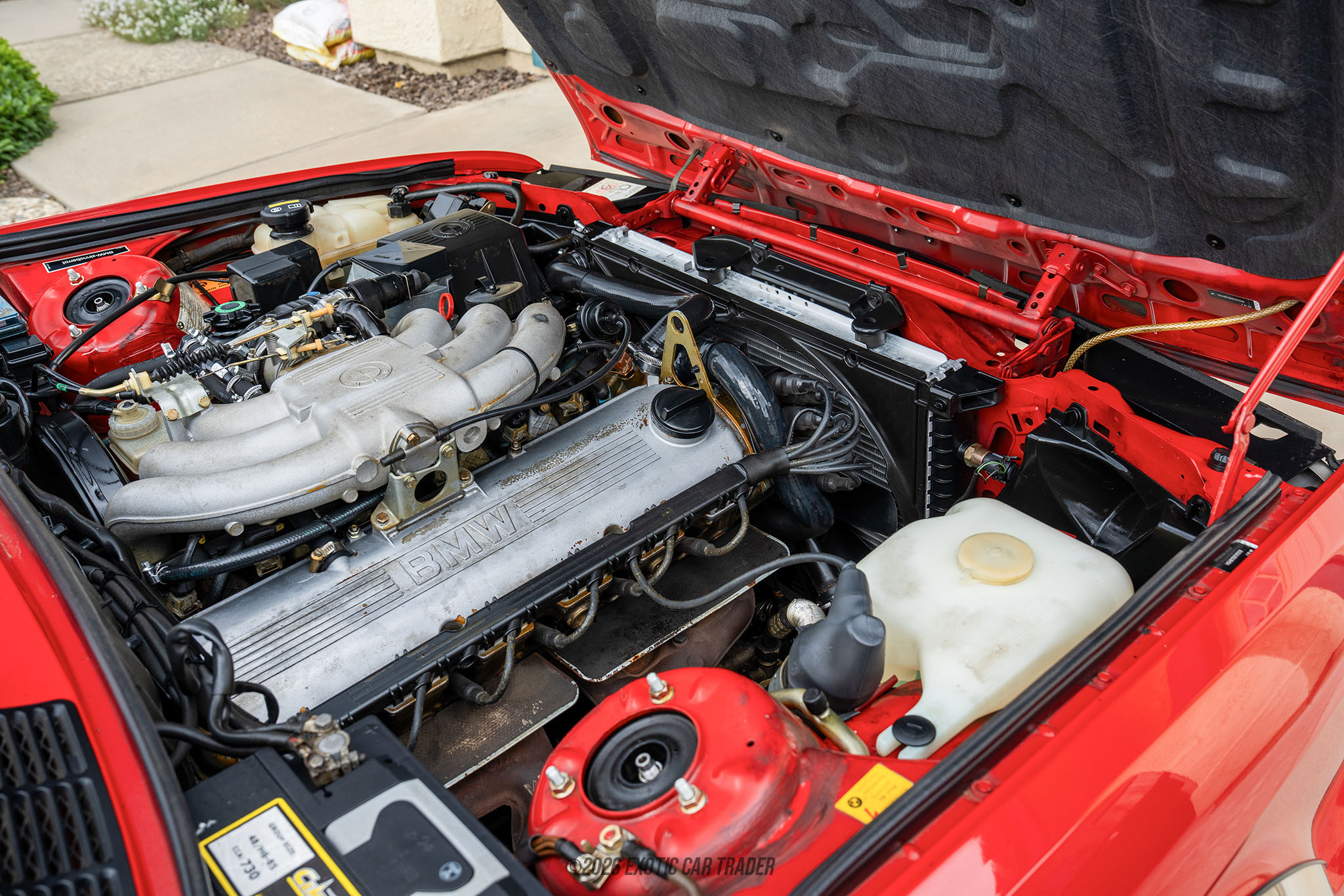 1988 BMW 325i - Engine Photo