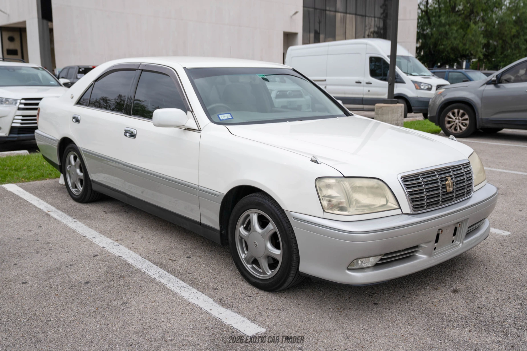 1999 Toyota Crown - Overview Photo