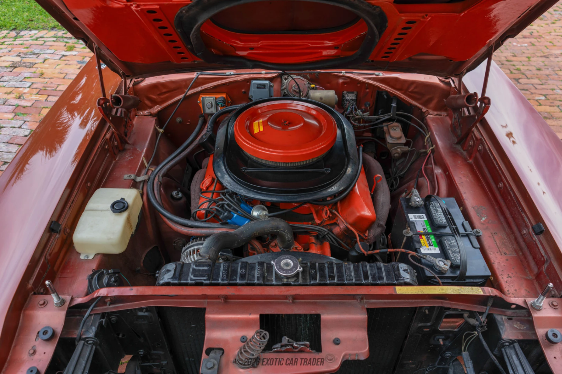 1970 Dodge Coronet - Engine Photo