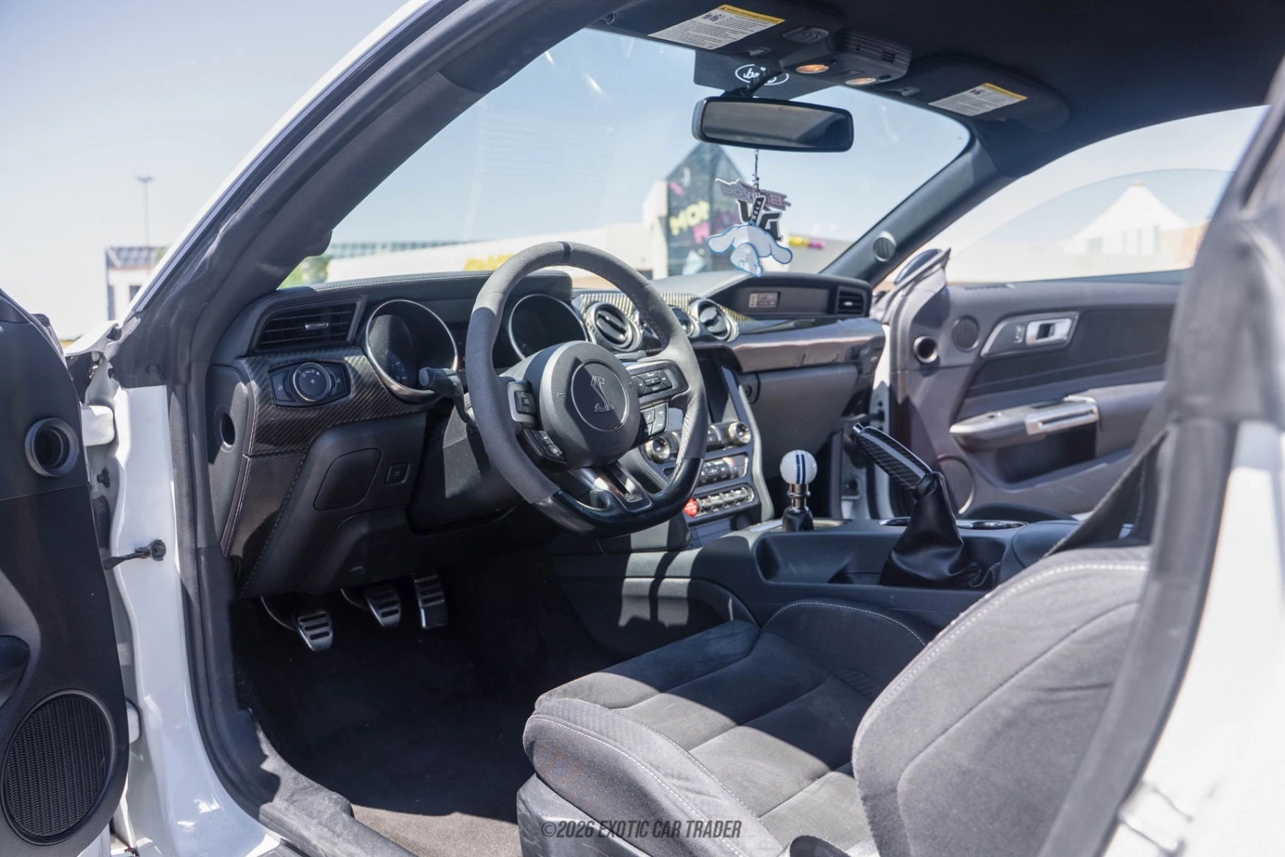 Ford Mustang Ford Mustang - Interior