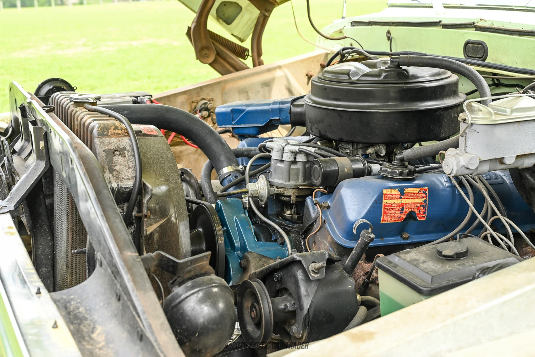 1973 Ford F-250 - Engine Photo