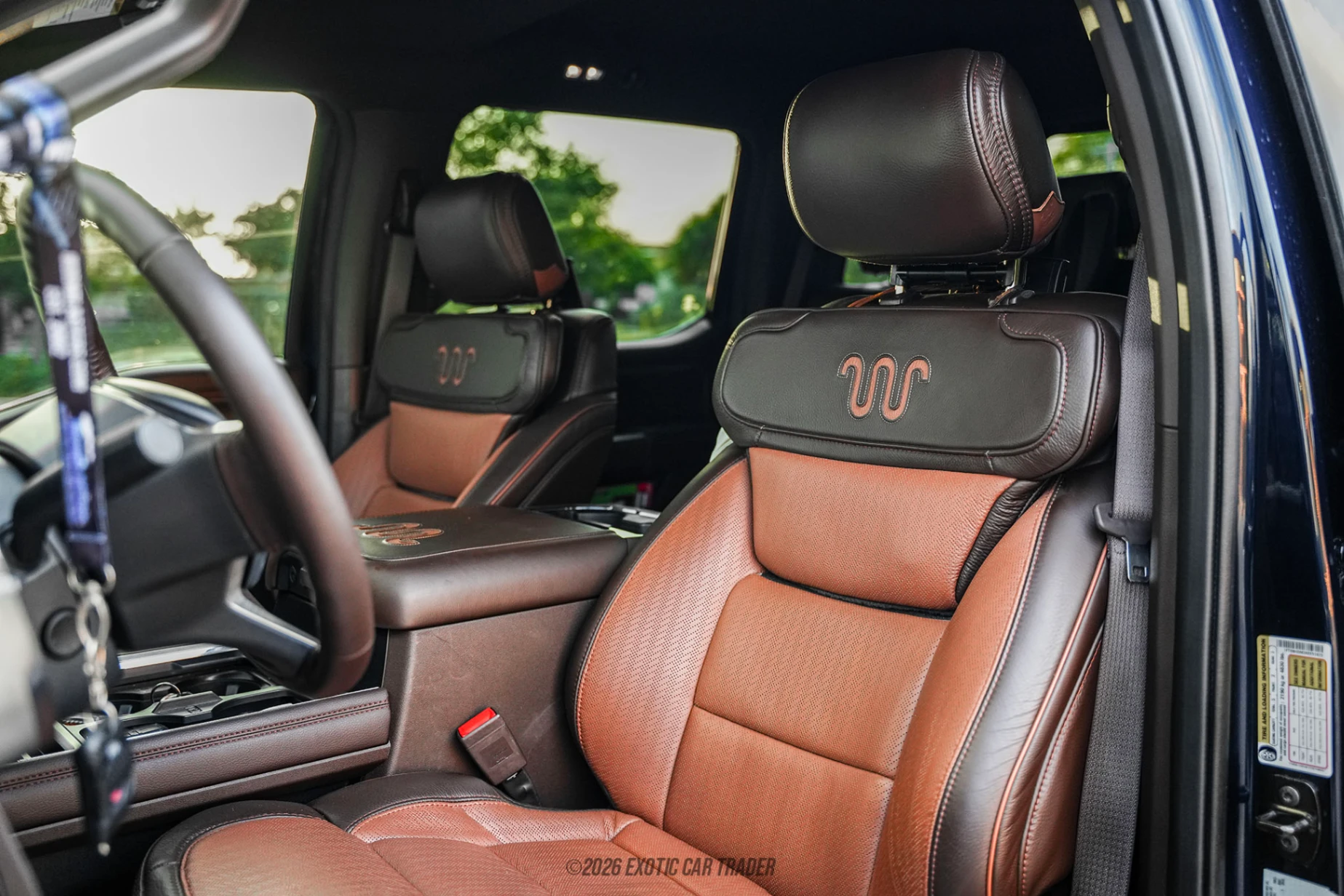 Ford F-450 Ford F-450 - Interior