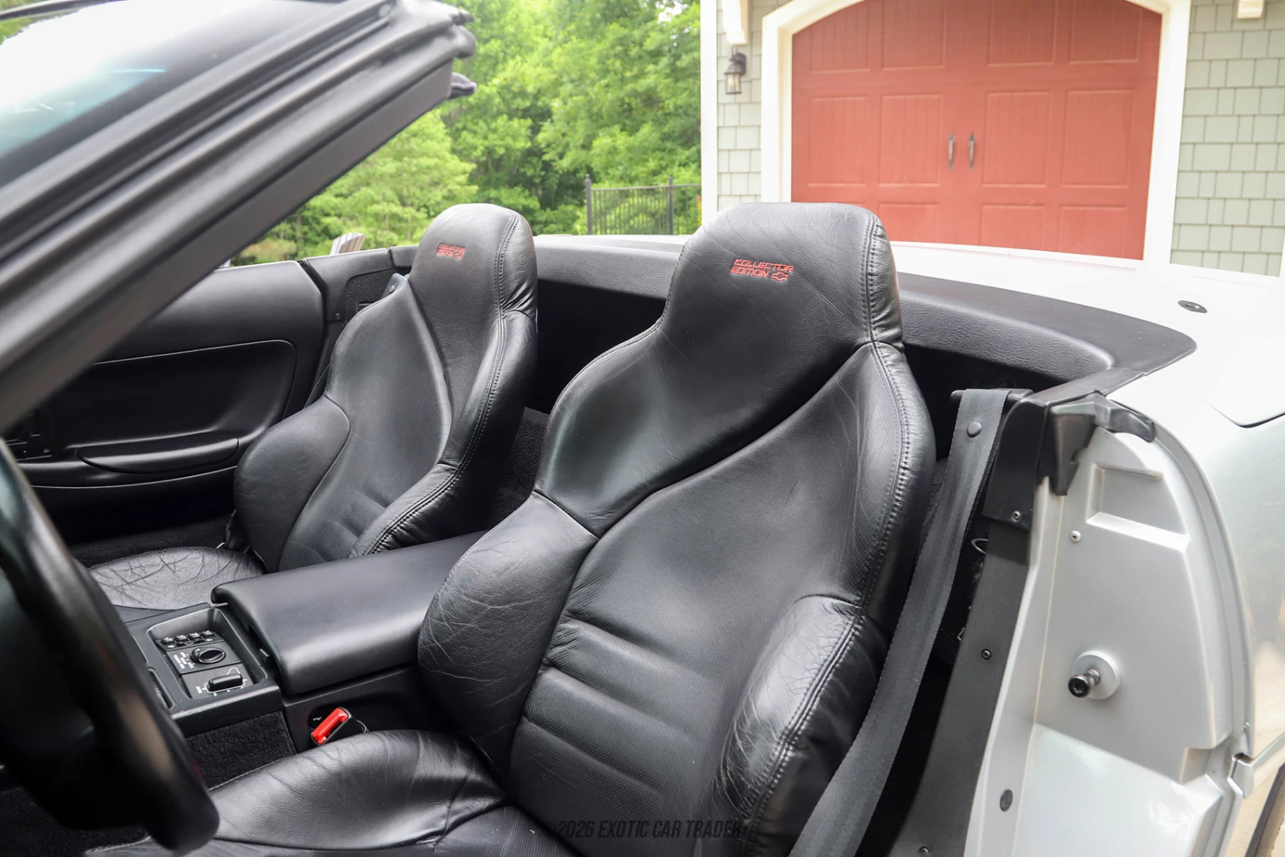 Chevrolet Corvette Chevrolet Corvette - Interior